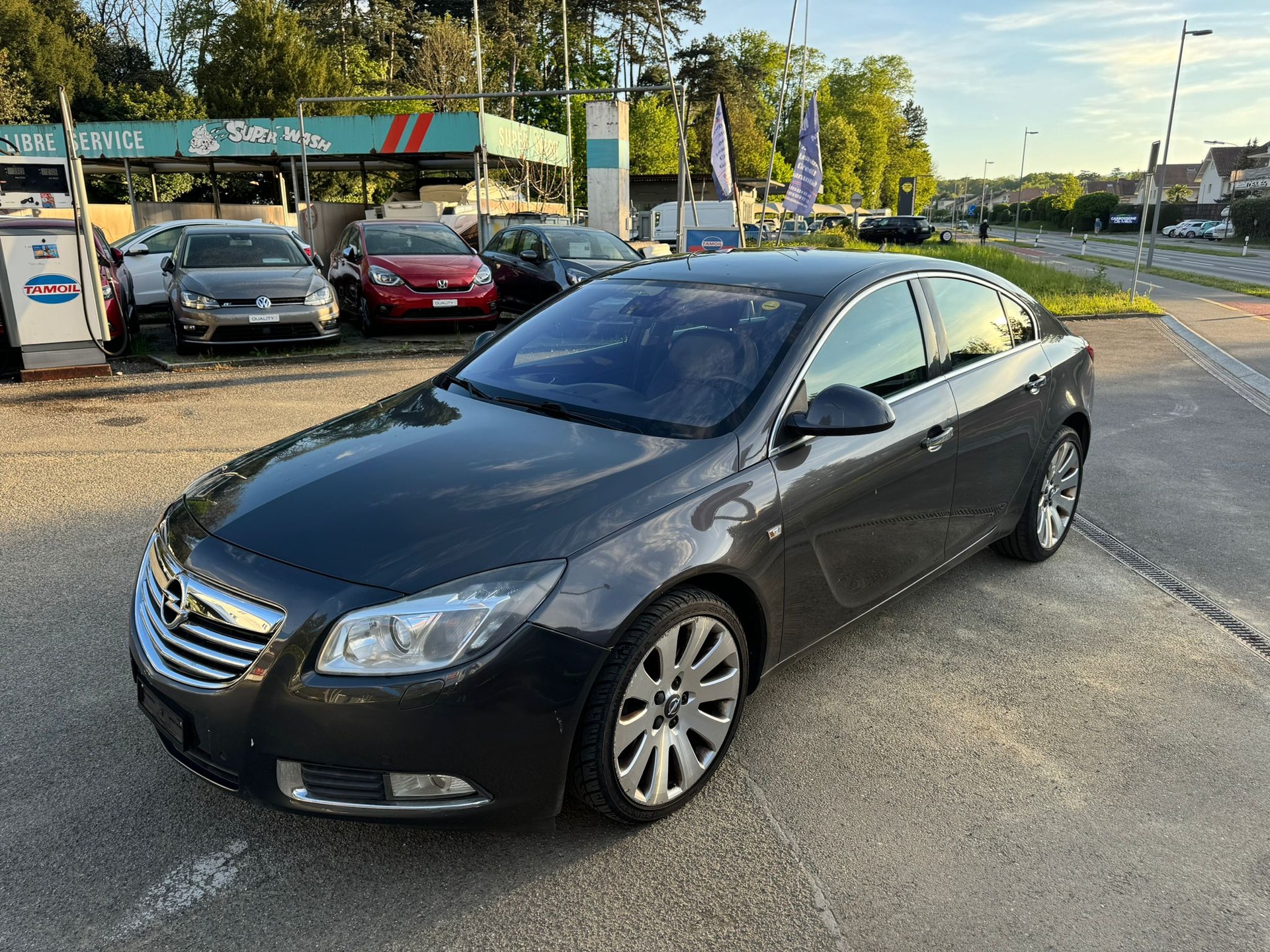 OPEL Insignia 2.0 CDTI Edition Automatic-image-0
