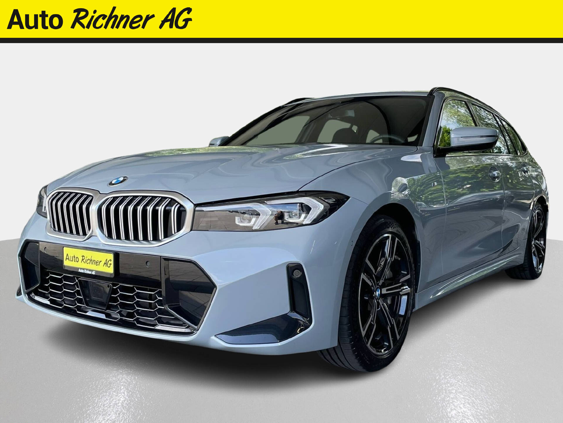 BMW 330i xDrive SAG Touring-image-1