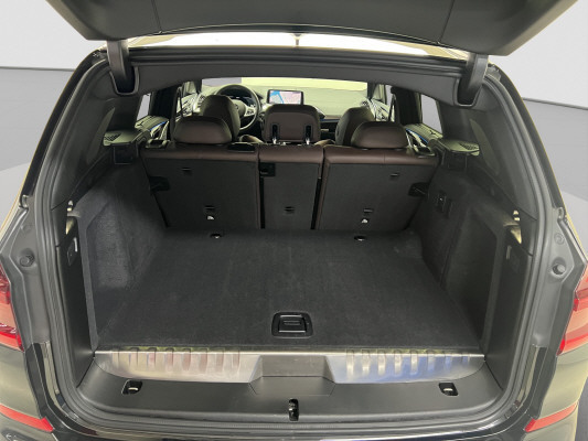 BMW X3 xDrive 30e M Sport-image-12