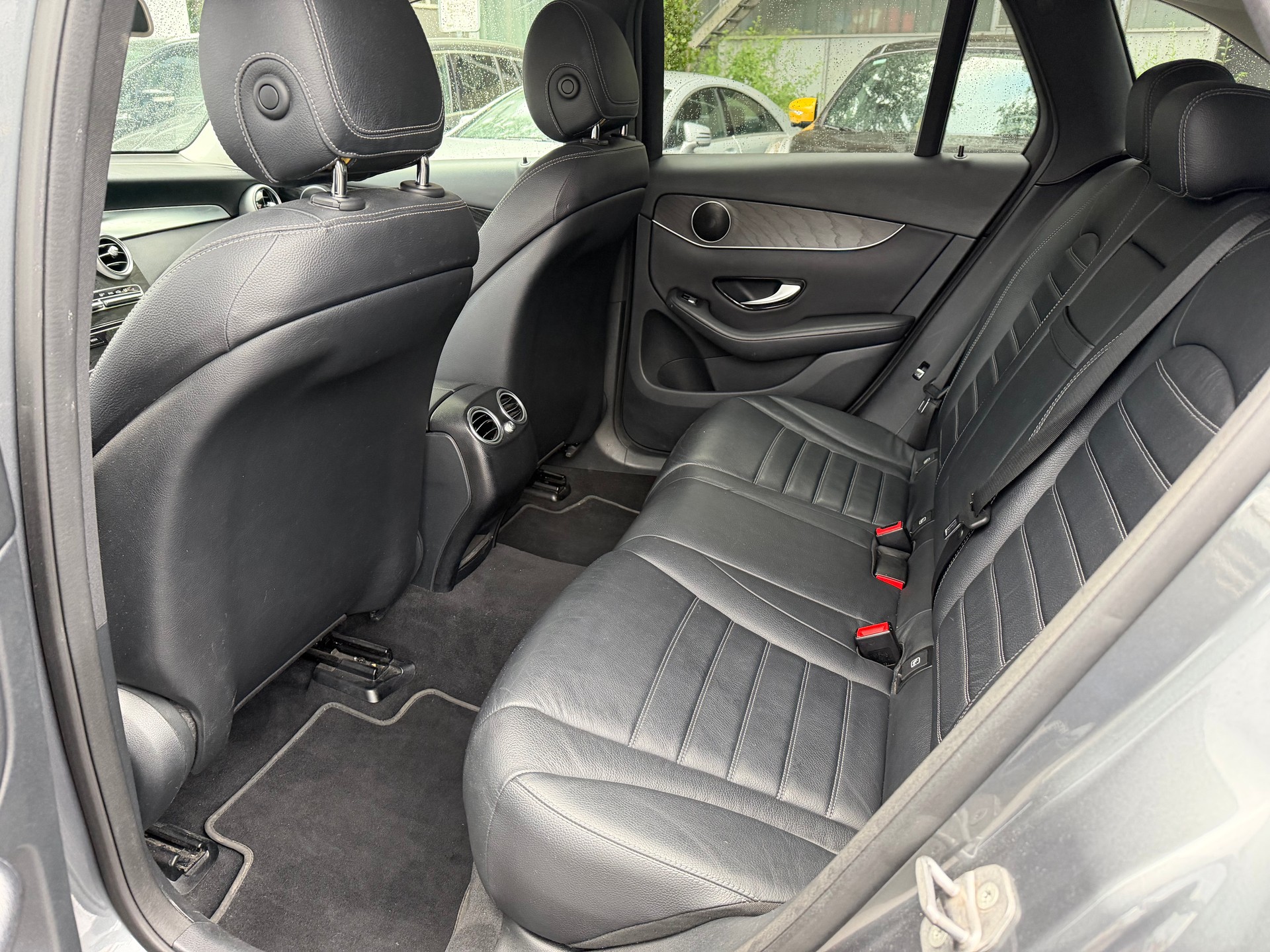 MERCEDES-BENZ GLC 250 d 4Matic 9G-Tronic-image-15