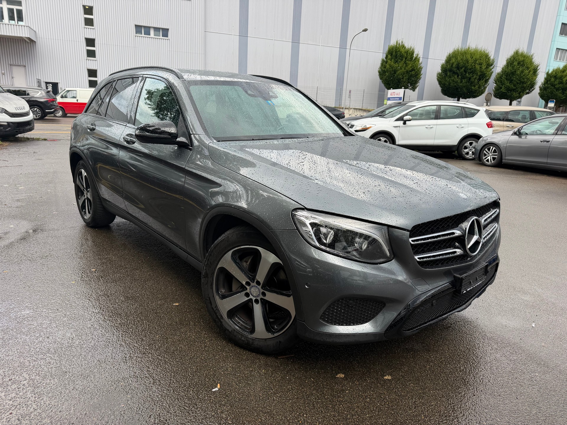 MERCEDES-BENZ GLC 250 d 4Matic 9G-Tronic-image-2