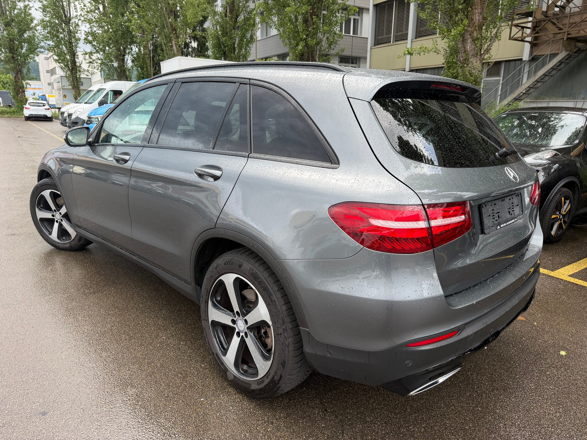 MERCEDES-BENZ GLC 250 d 4Matic 9G-Tronic-image-5