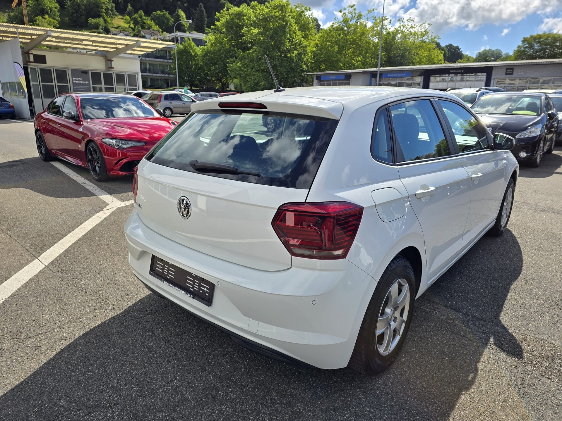 VW Polo 1.0 BMT Trendline-image-5