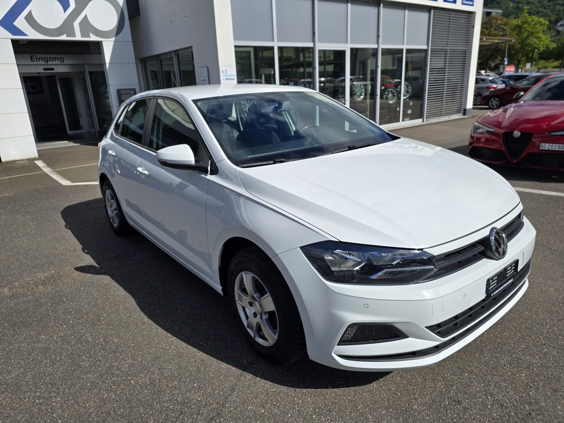 VW Polo 1.0 BMT Trendline-image-2