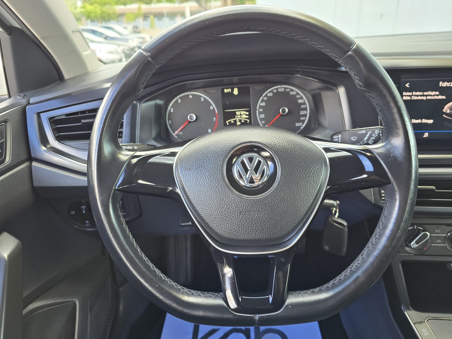 VW Polo 1.0 BMT Trendline-image-9