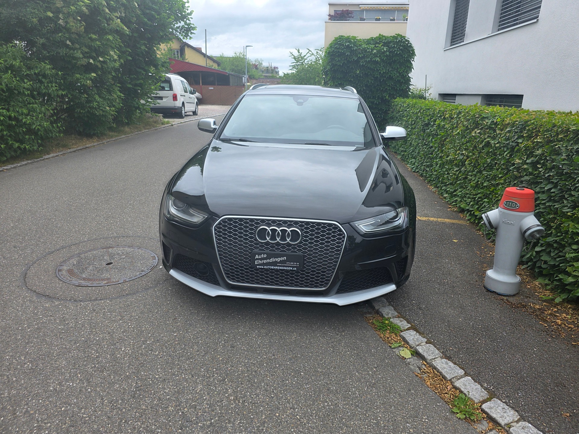 AUDI RS4 Avant 4.2 FSI V8 quattro S-tronic-image-1