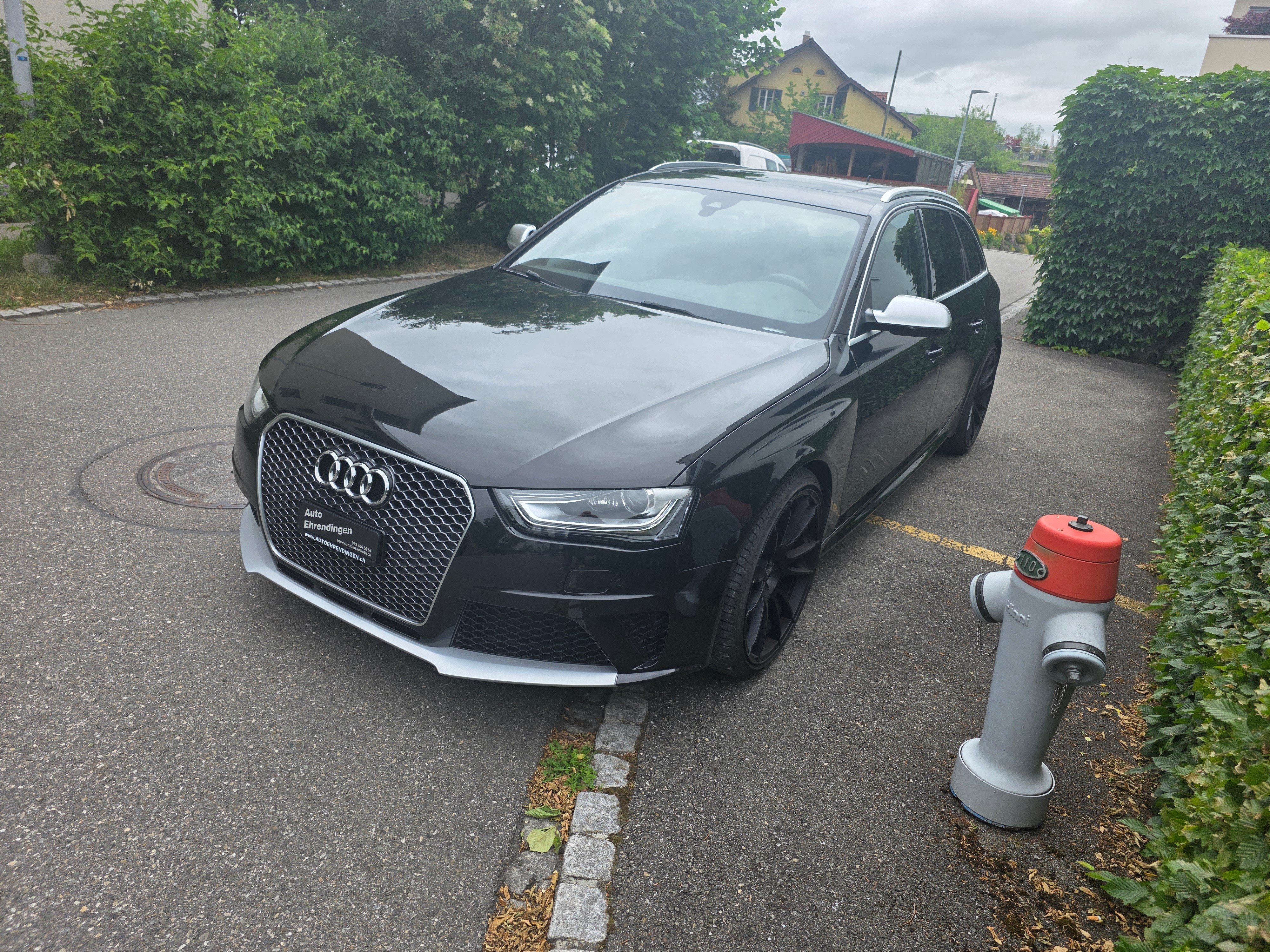 Car photo