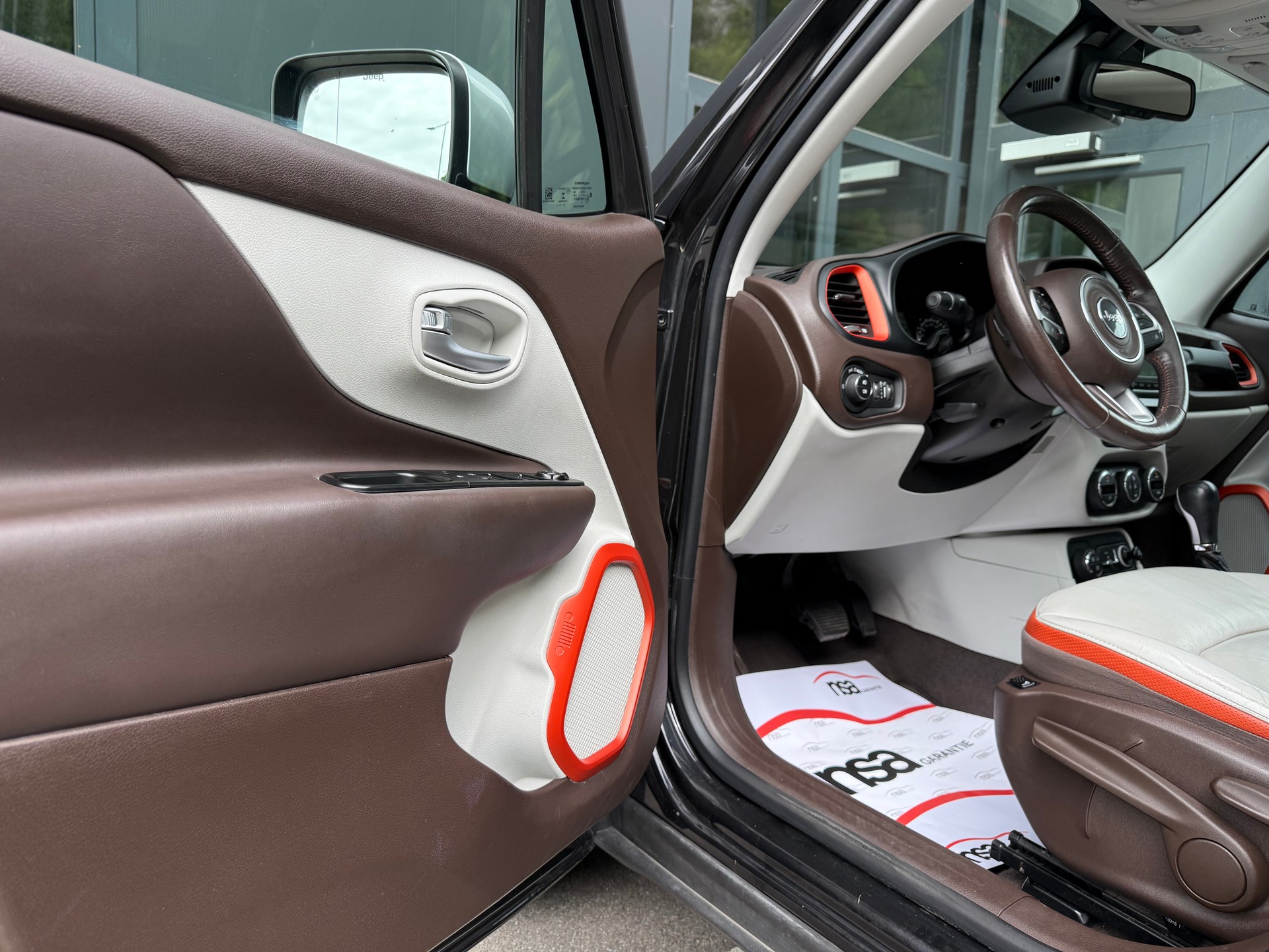 JEEP Renegade 2.0 CRD Limited AWD + Low Range 9ATX-image-13