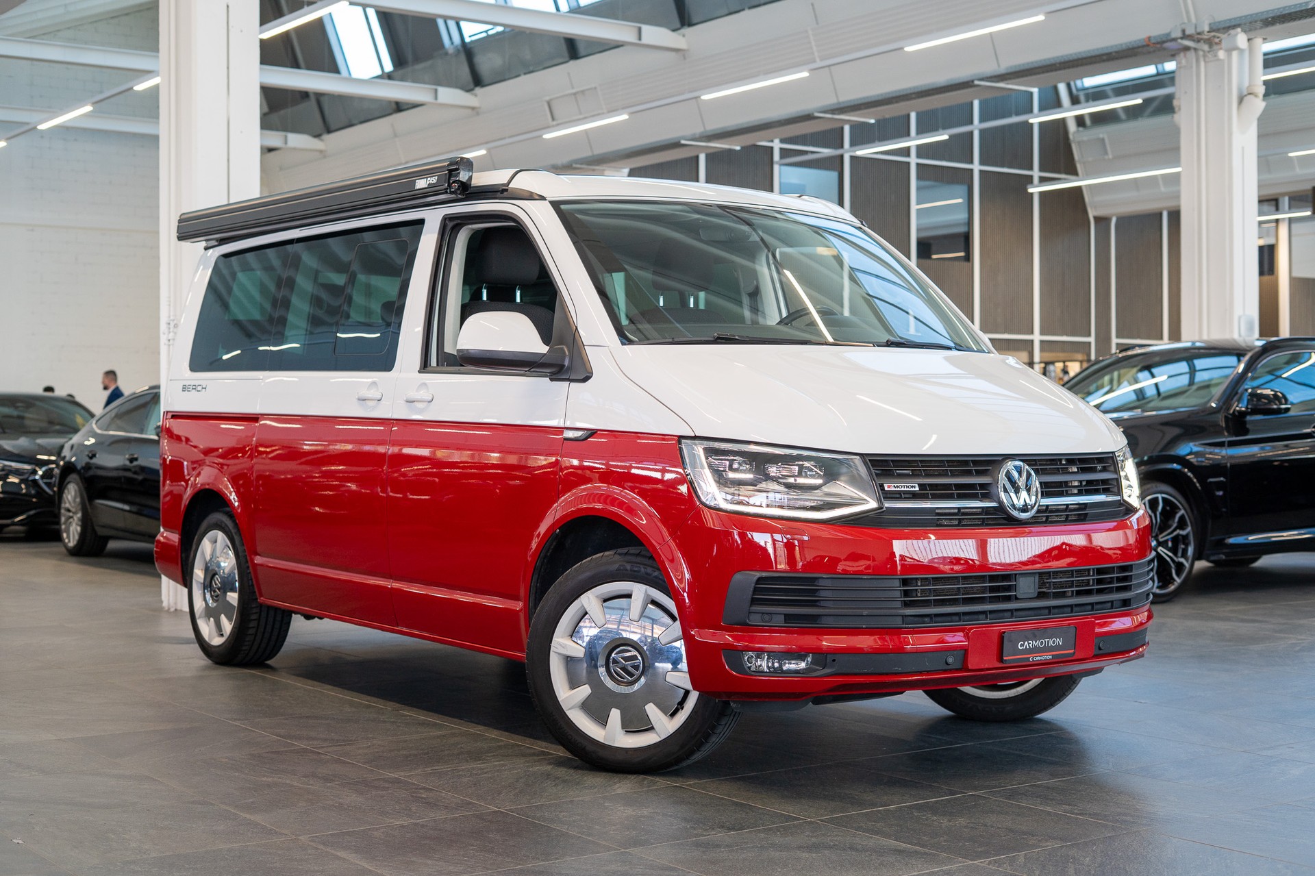 VW T6 California 2.0 TDI Beach 4Motion DSG / CH-Fahrzeug / AHK 2500 Kg / LED-Scheinwerfer-image-3