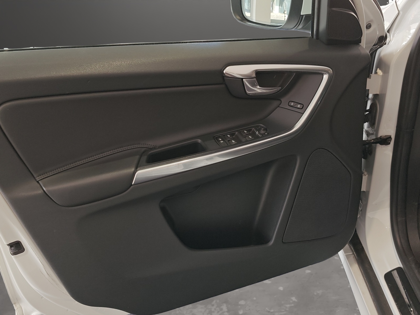 Image VOLVO XC60 XC60 D4 AWD Momentum Geartronic