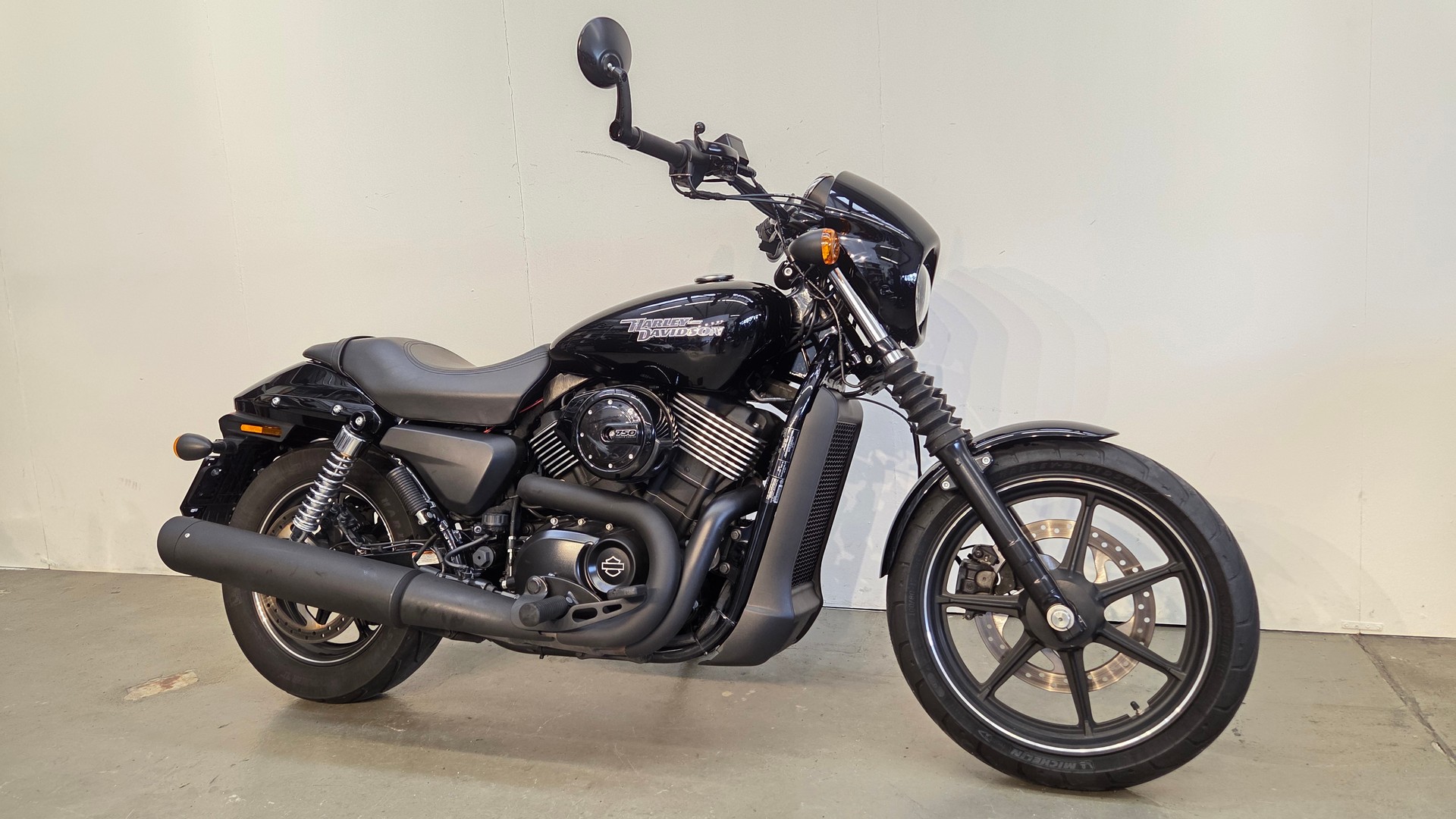 HARLEY-DAVIDSON XG 750 Street-showroom-element-2
