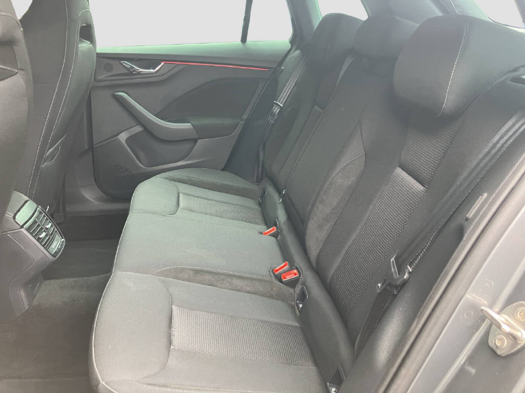 SKODA Kamiq 1.0 TSI Selection DSG-image-11