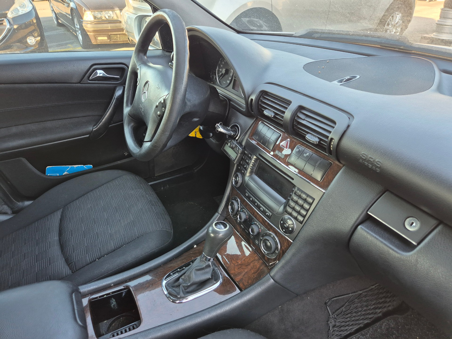 MERCEDES-BENZ C 180 Kompressor Classic Sport Edition-image-8