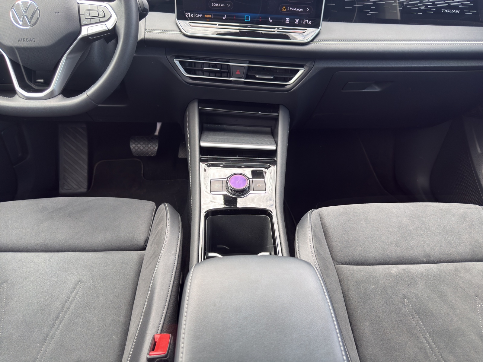 VW Tiguan 2.0 TSI DSG Elegance 4Motion-image-10