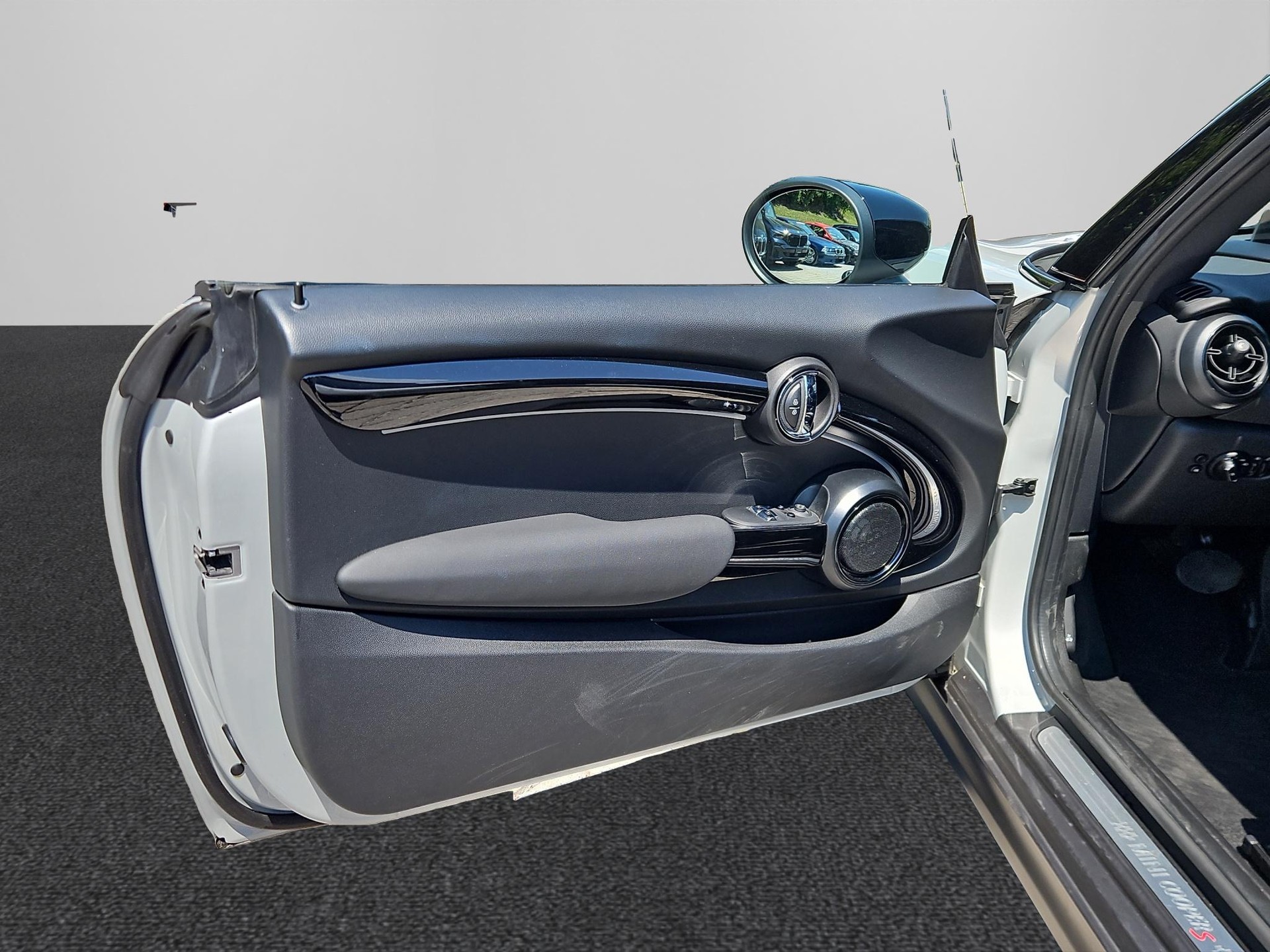 MINI Cooper S Steptronic DKG-image-9