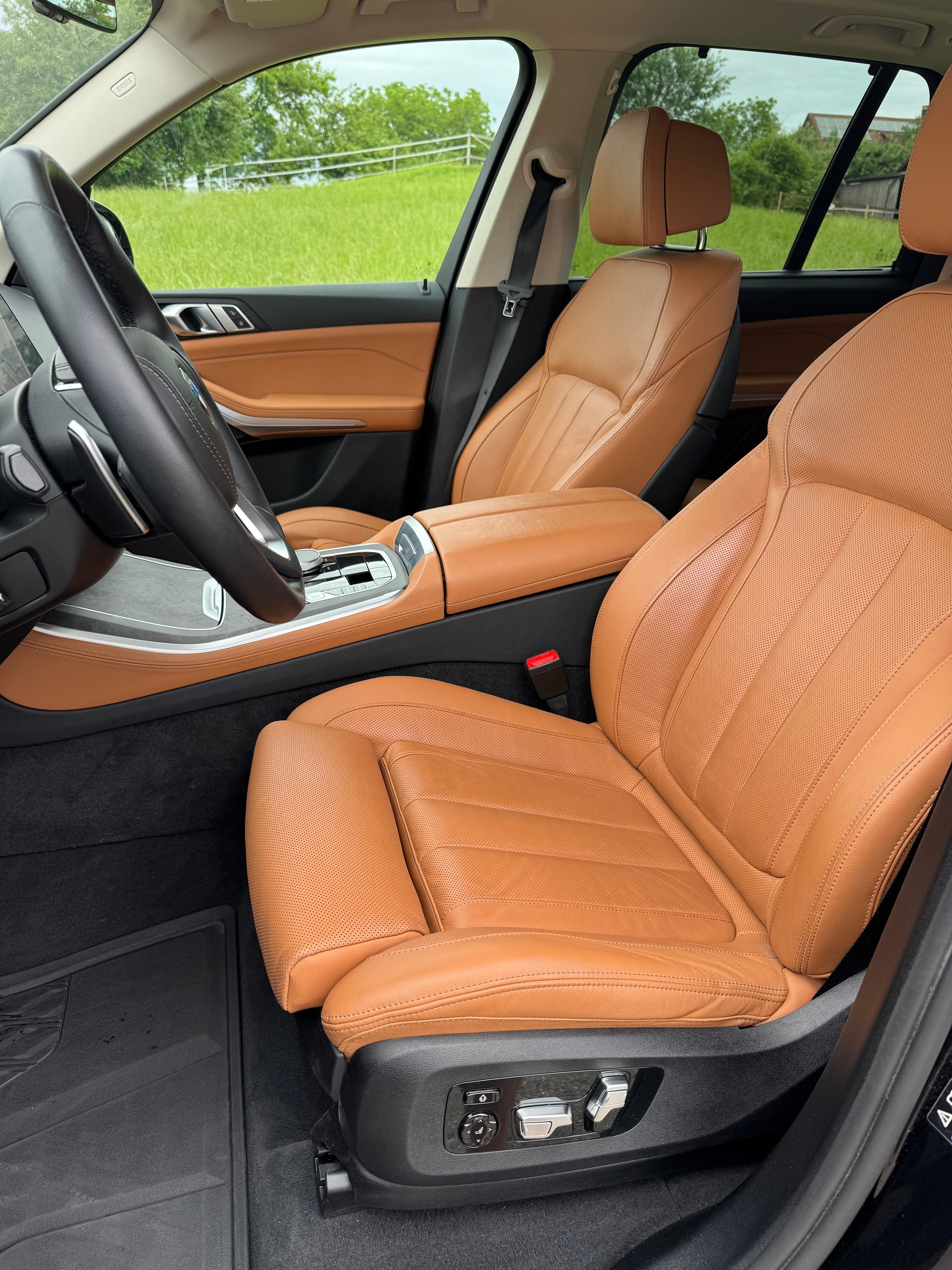BMW 30d xDrive-image-4
