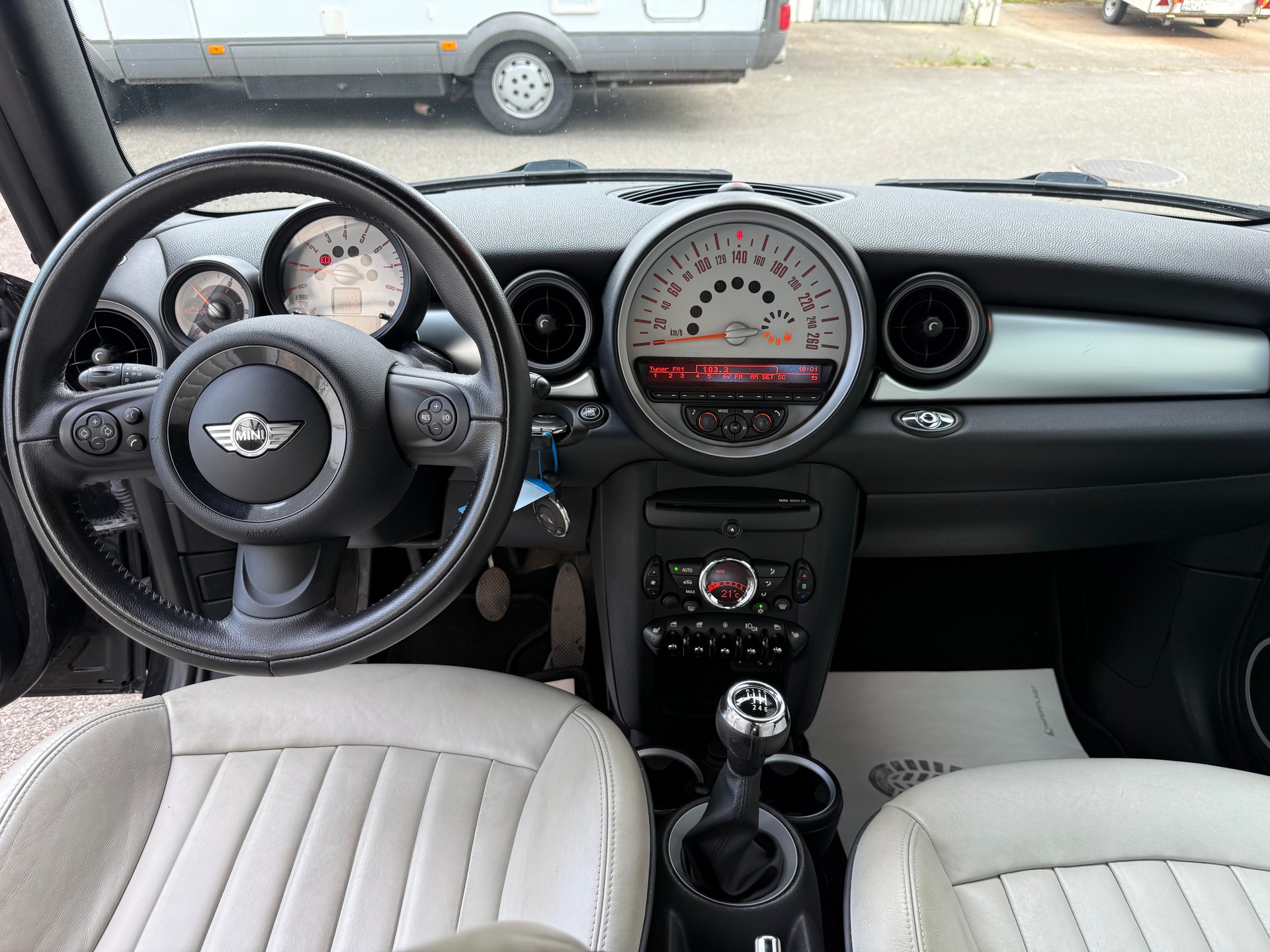 MINI Cooper Cabriolet || Frisch ab MFK-image-8