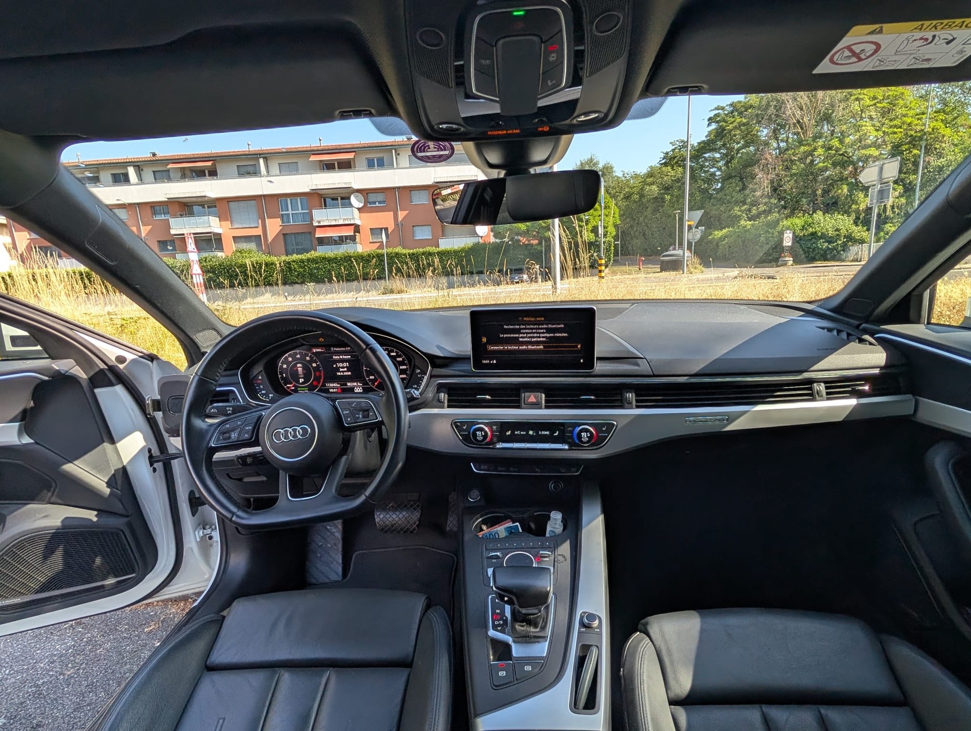 AUDI 2.0 TFSI 252 quattro S-Tronic-image-3