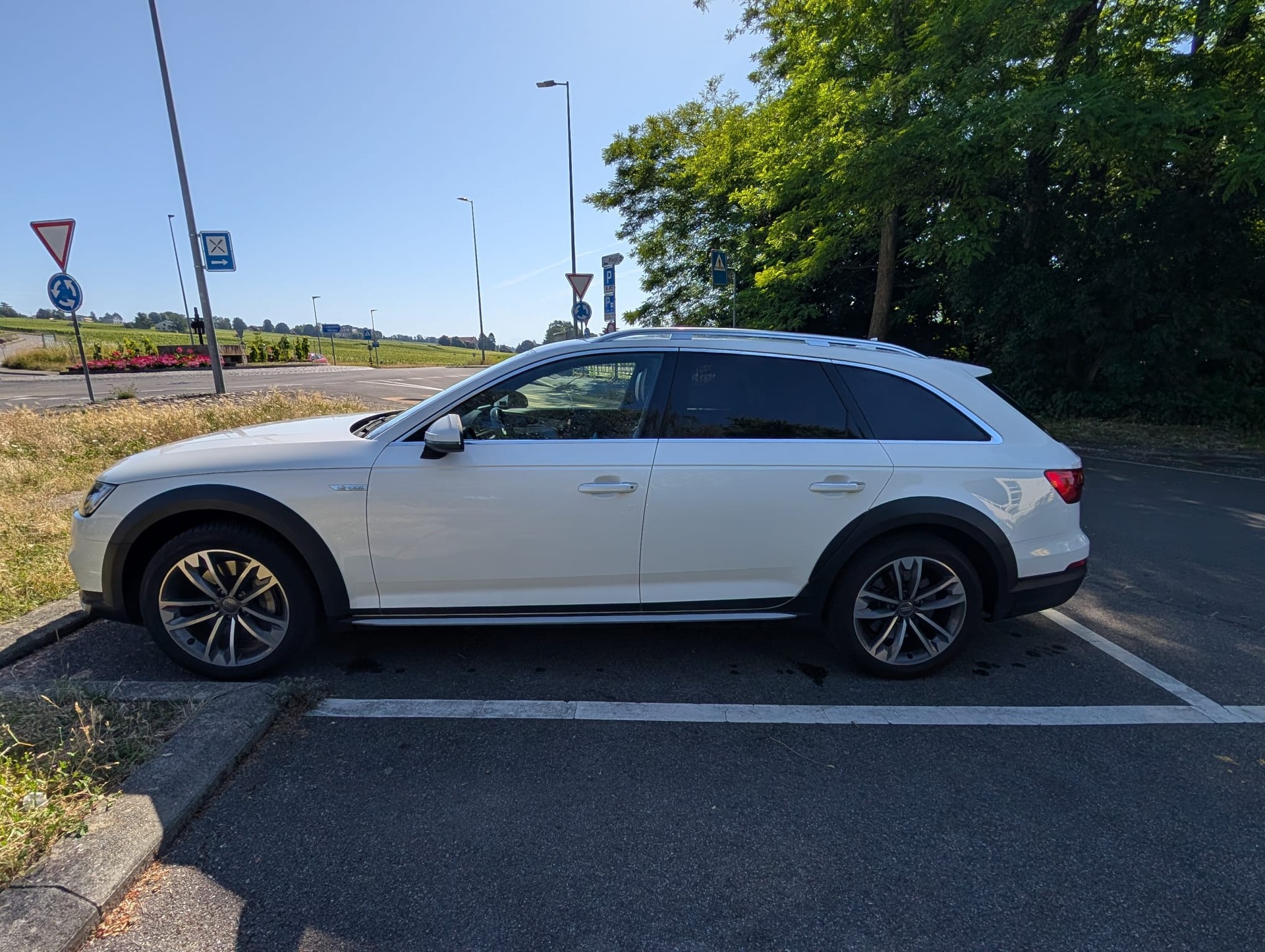 AUDI 2.0 TFSI 252 quattro S-Tronic-image-1