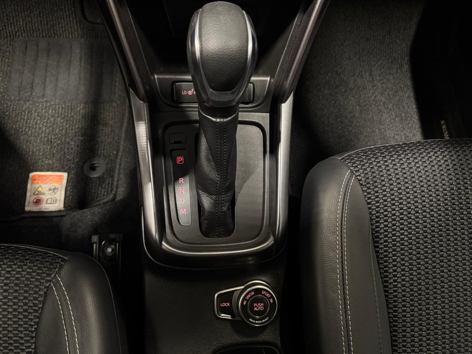 SUZUKI S-Cross 1.5 Compact Top Hybrid-image-11