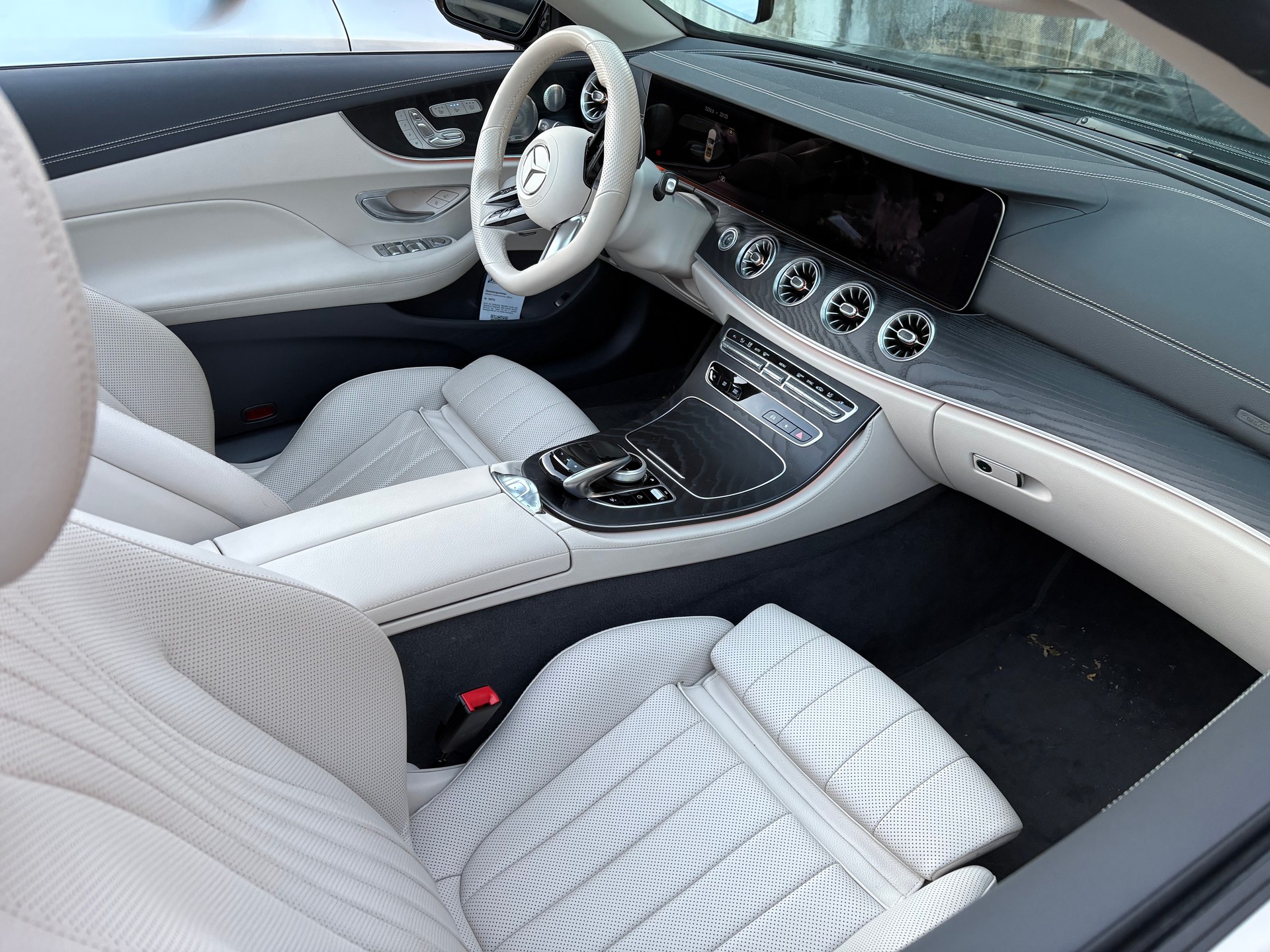 MERCEDES-BENZ E 450 AMG Line 4matic-image-11