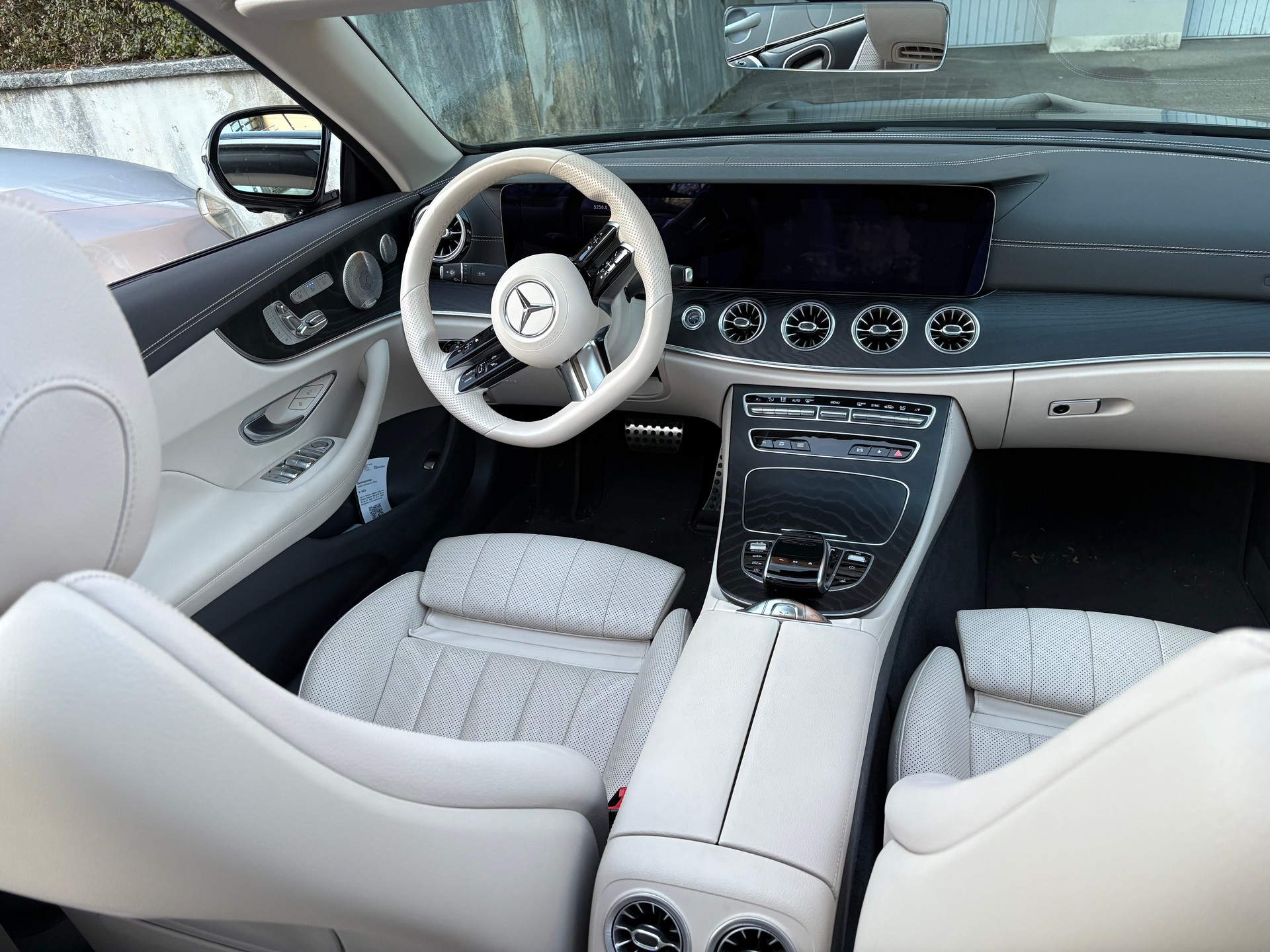 MERCEDES-BENZ E 450 AMG Line 4matic-image-10
