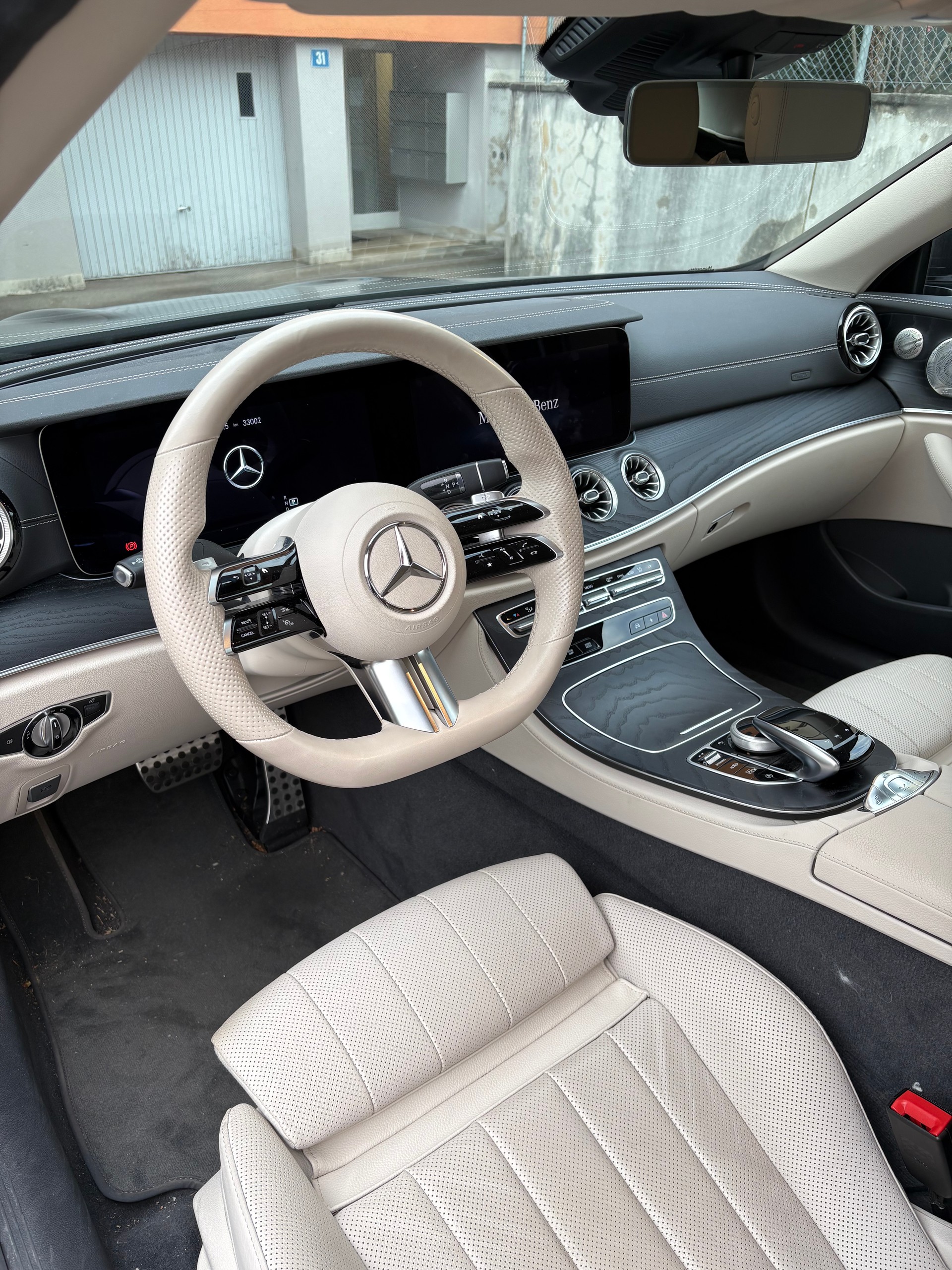 MERCEDES-BENZ E 450 AMG Line 4matic-image-12