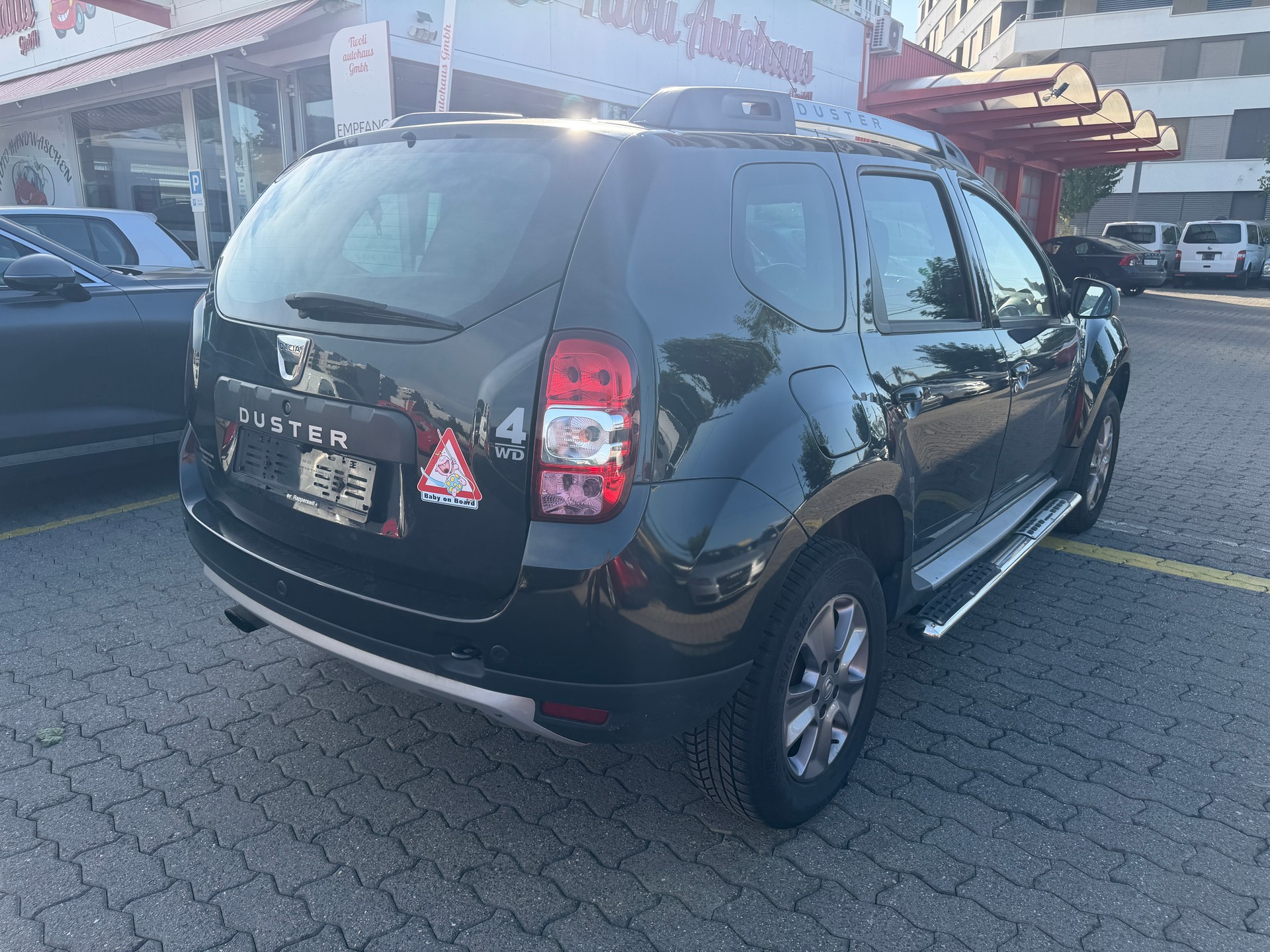 DACIA Duster 1.2 T Urban Explorer 4x4-image-7