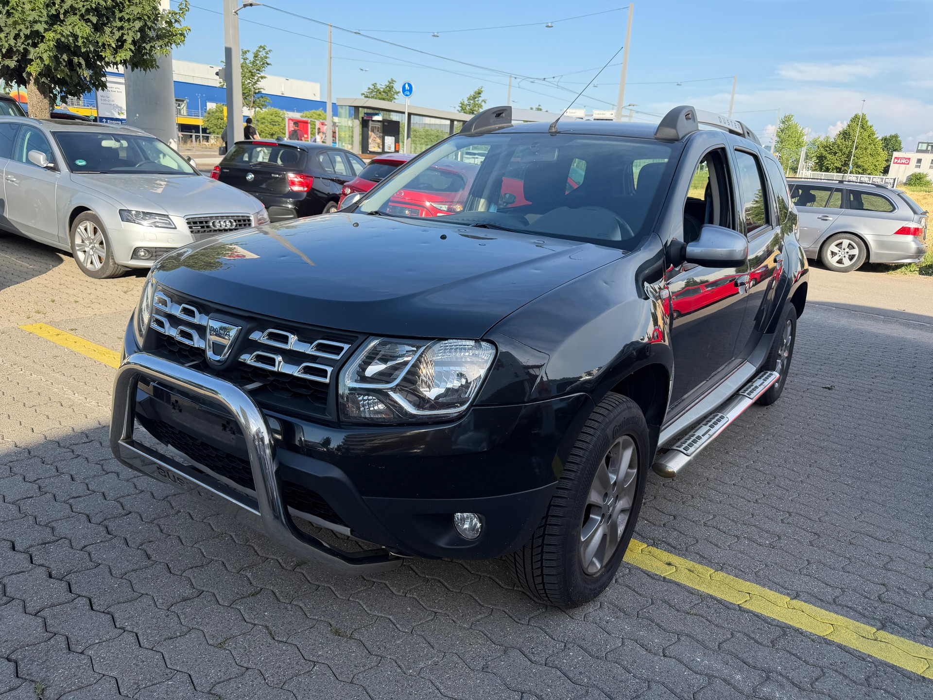 DACIA Duster 1.2 T Urban Explorer 4x4-image-0
