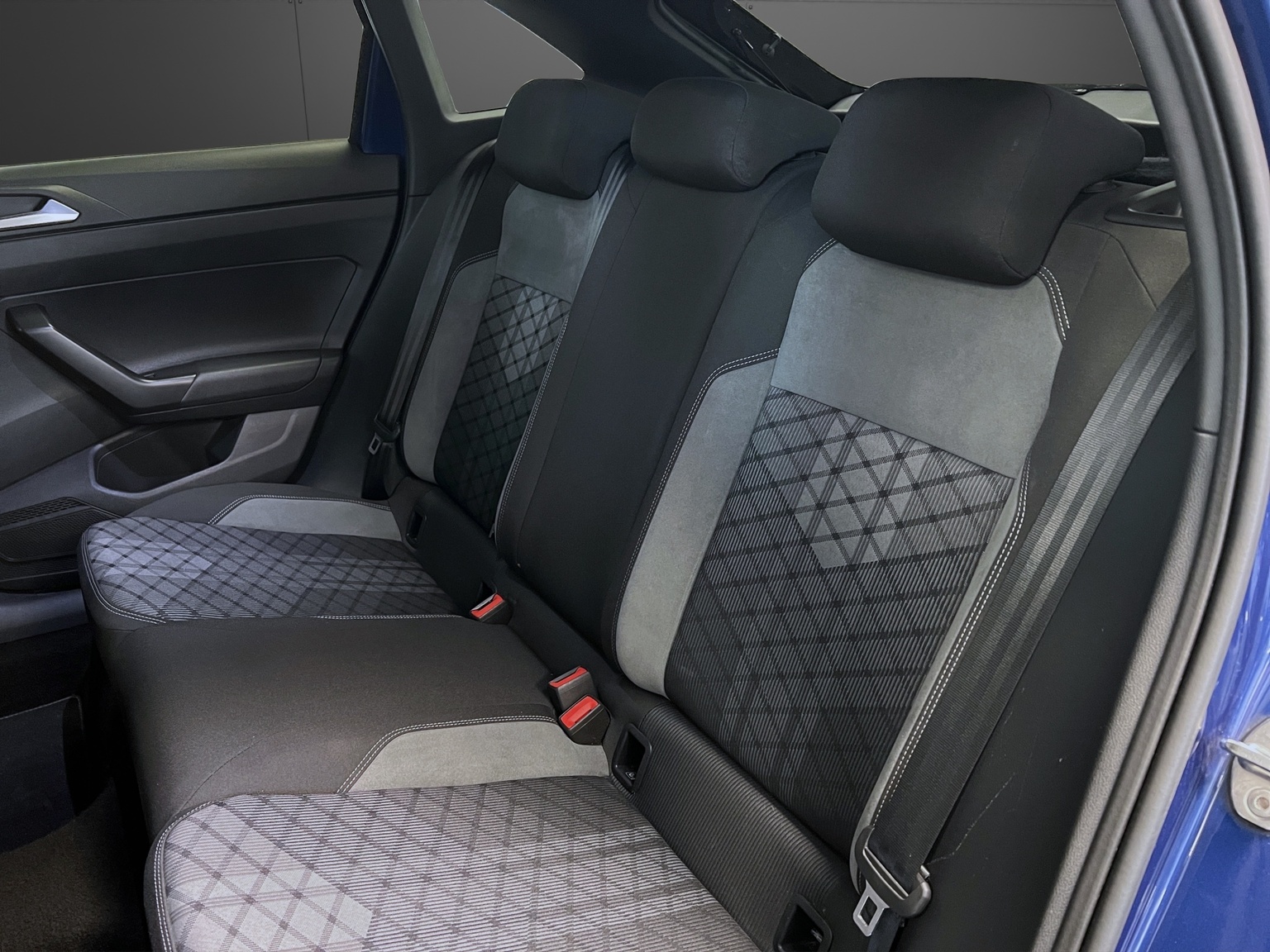 VW Taigo 1.0 TSI R-Line DSG-image-8