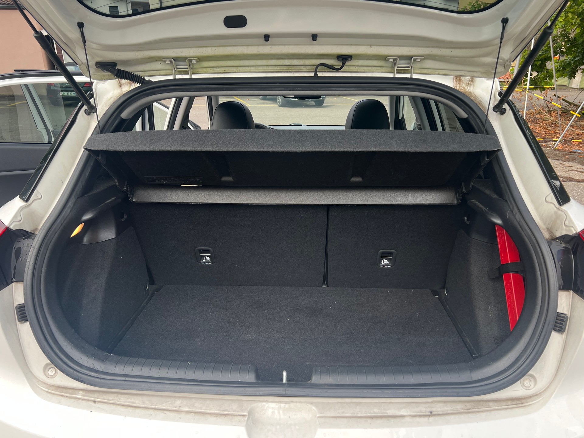 HYUNDAI i20 1.4 Vertex Automatic *PANORAMADACH*-image-18