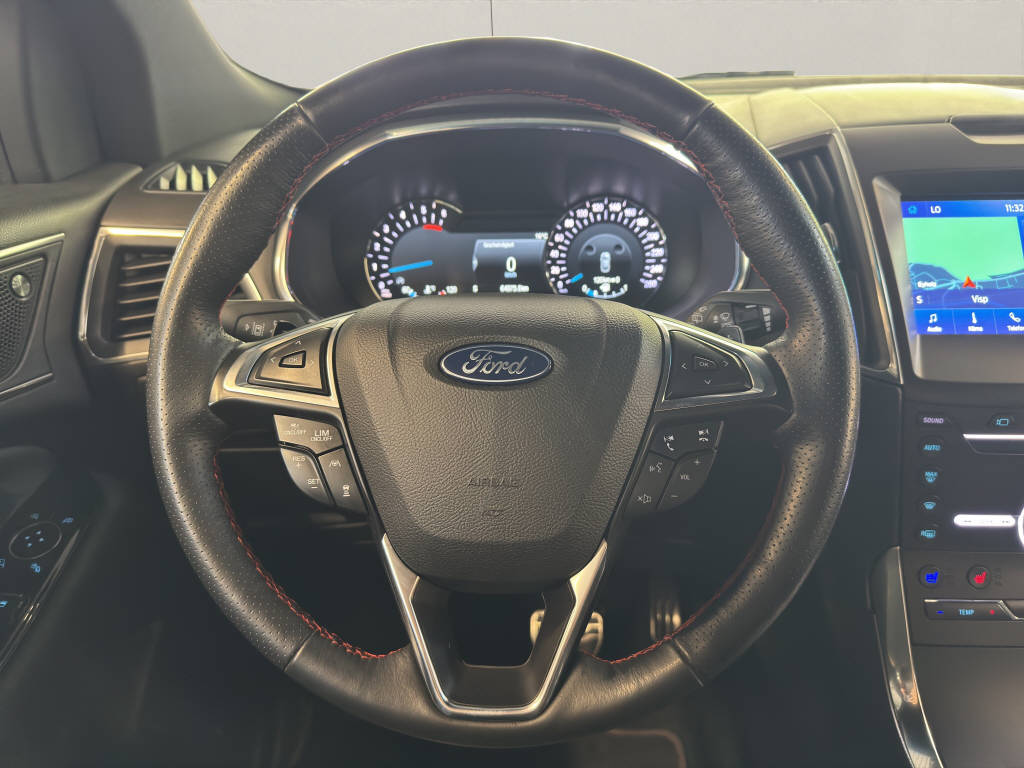 FORD Edge 2.0 EcoBlue ST-Line-image-12