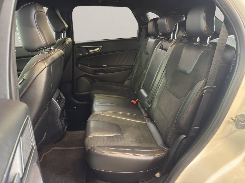 FORD Edge 2.0 EcoBlue ST-Line-image-10