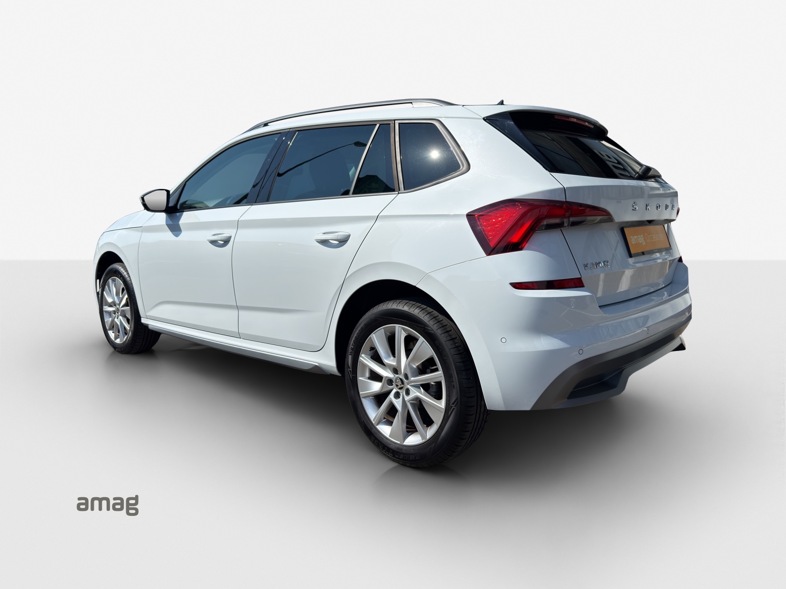 SKODA Kamiq 1.5 TSI ACT Style DSG-showroom-element-2
