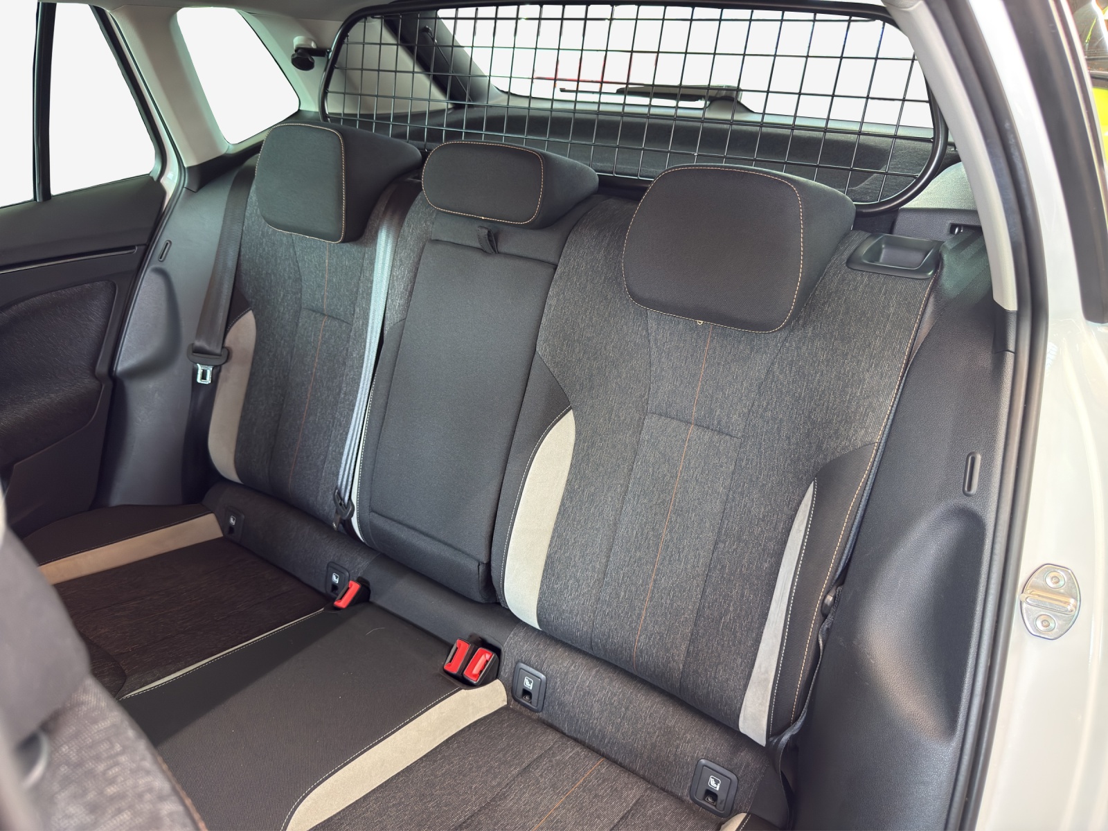 SKODA Kamiq 1.5 TSI ACT Style DSG-image-11