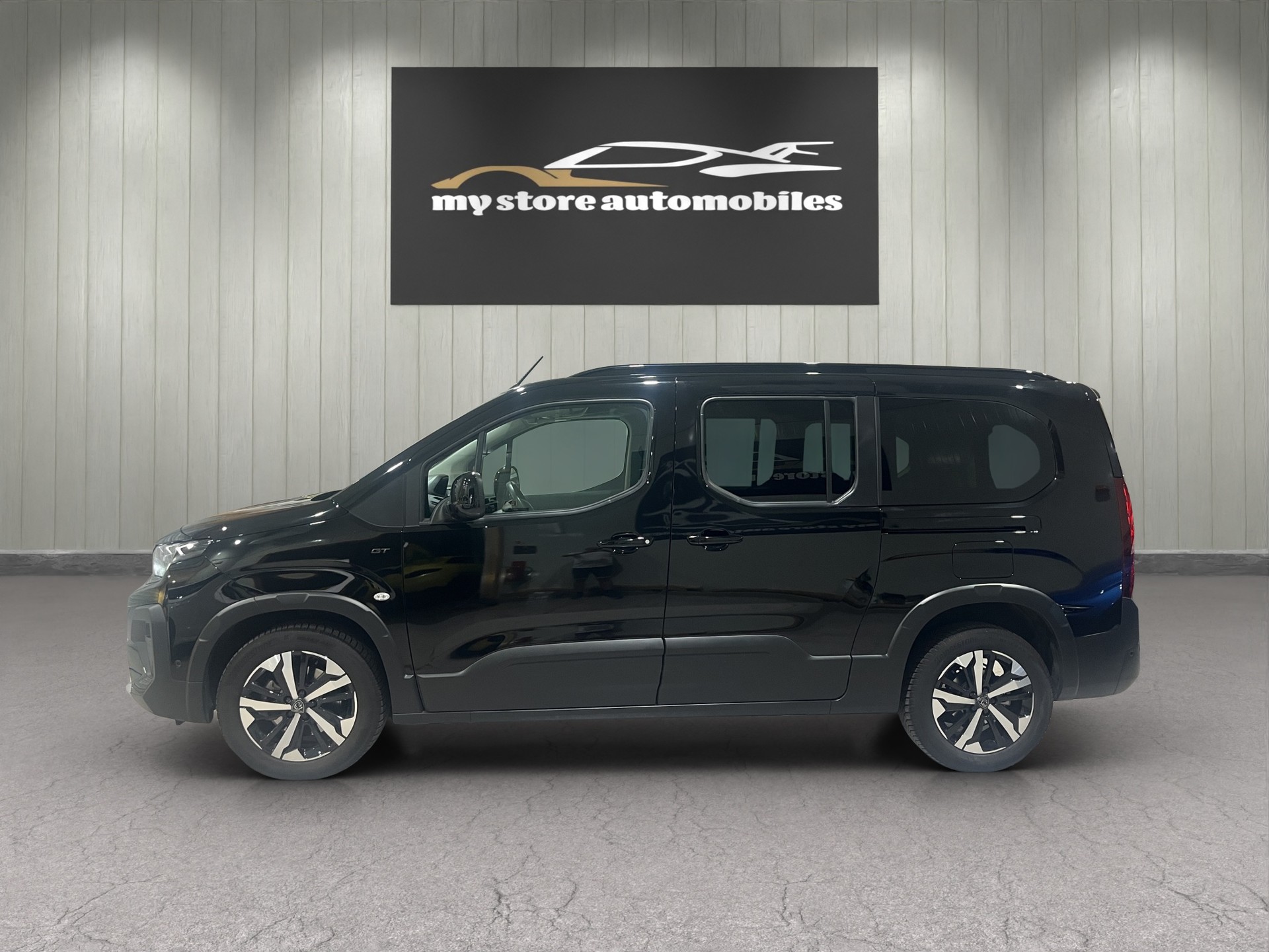 PEUGEOT Rifter Long 1.5 BlueHDi GT EAT8-image-4