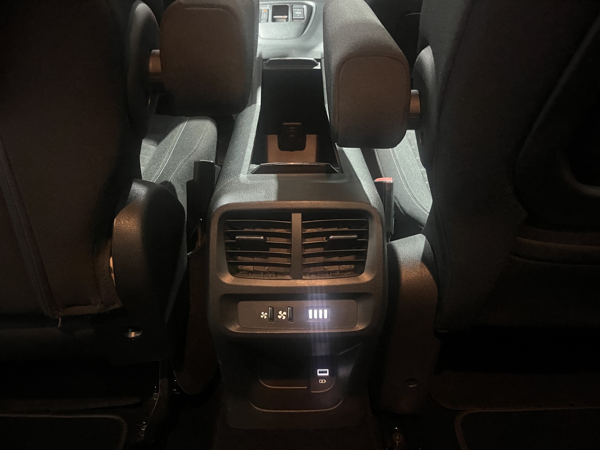 PEUGEOT Rifter Long 1.5 BlueHDi GT EAT8-image-11