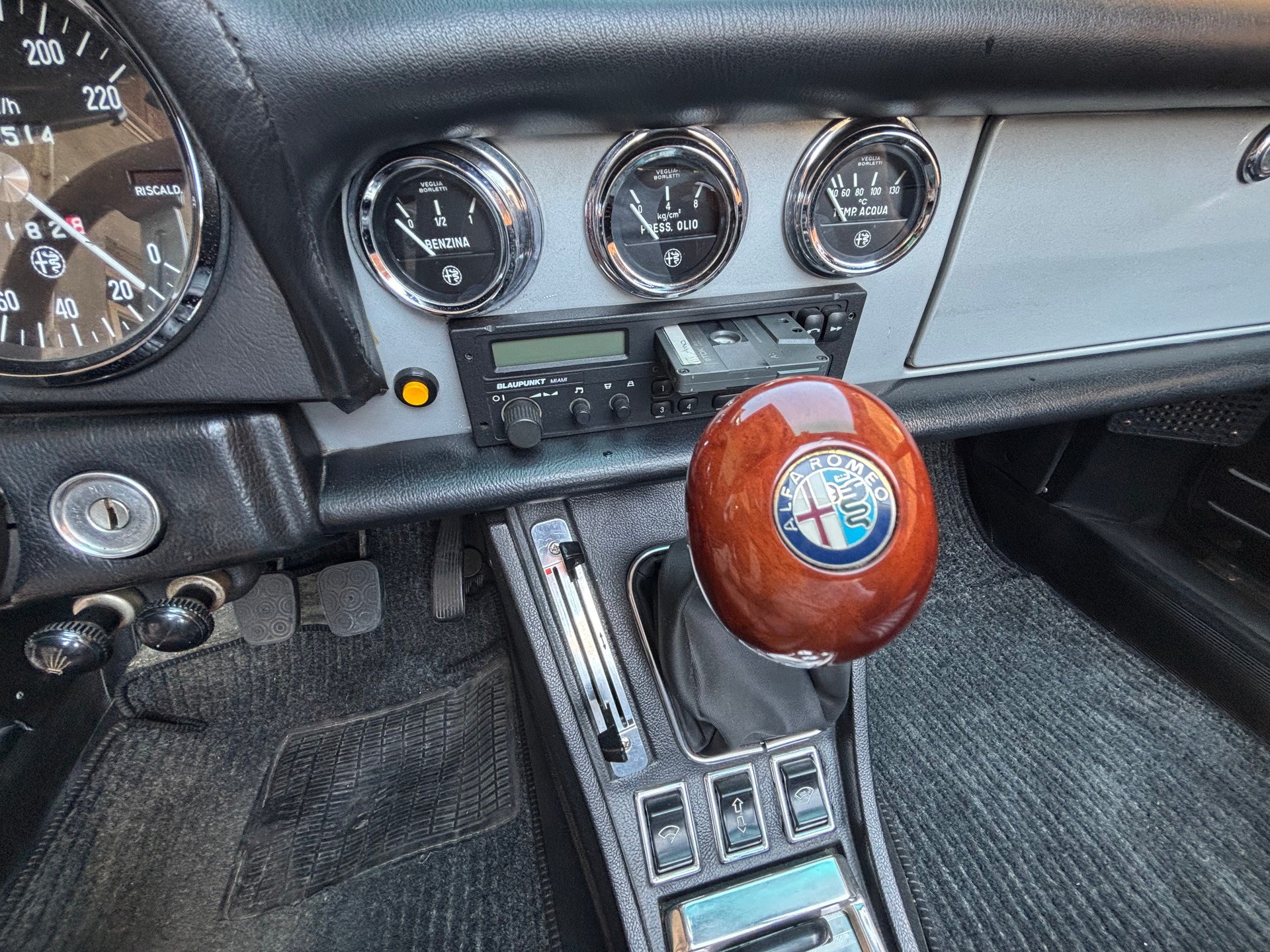 ALFA ROMEO 1600 Veloce-image-5