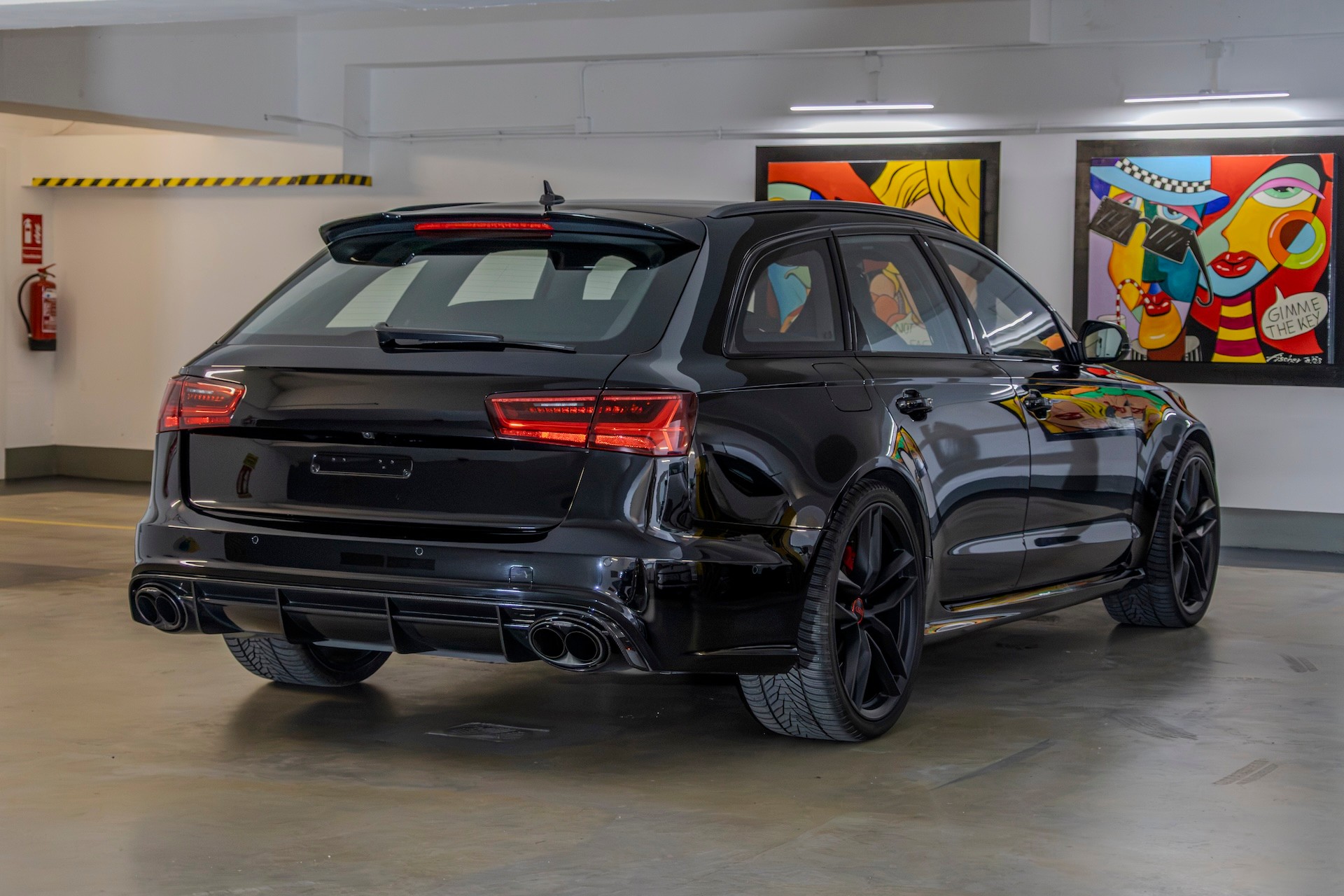AUDI 4.0 V8 TFSI perform. qu. T-Tr.-image-5