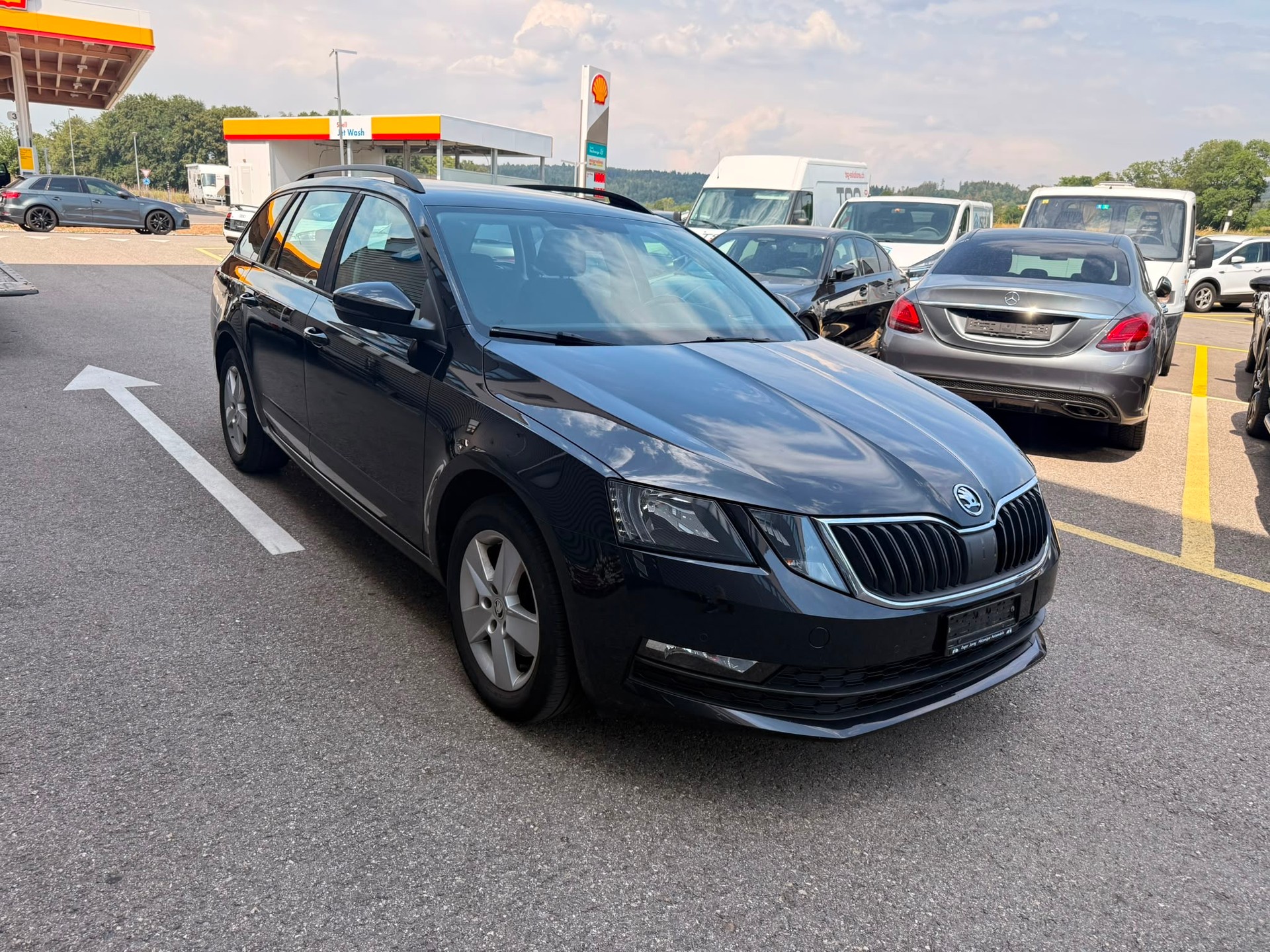 SKODA Octavia Combi 1.5 TSI Ambition-image-2