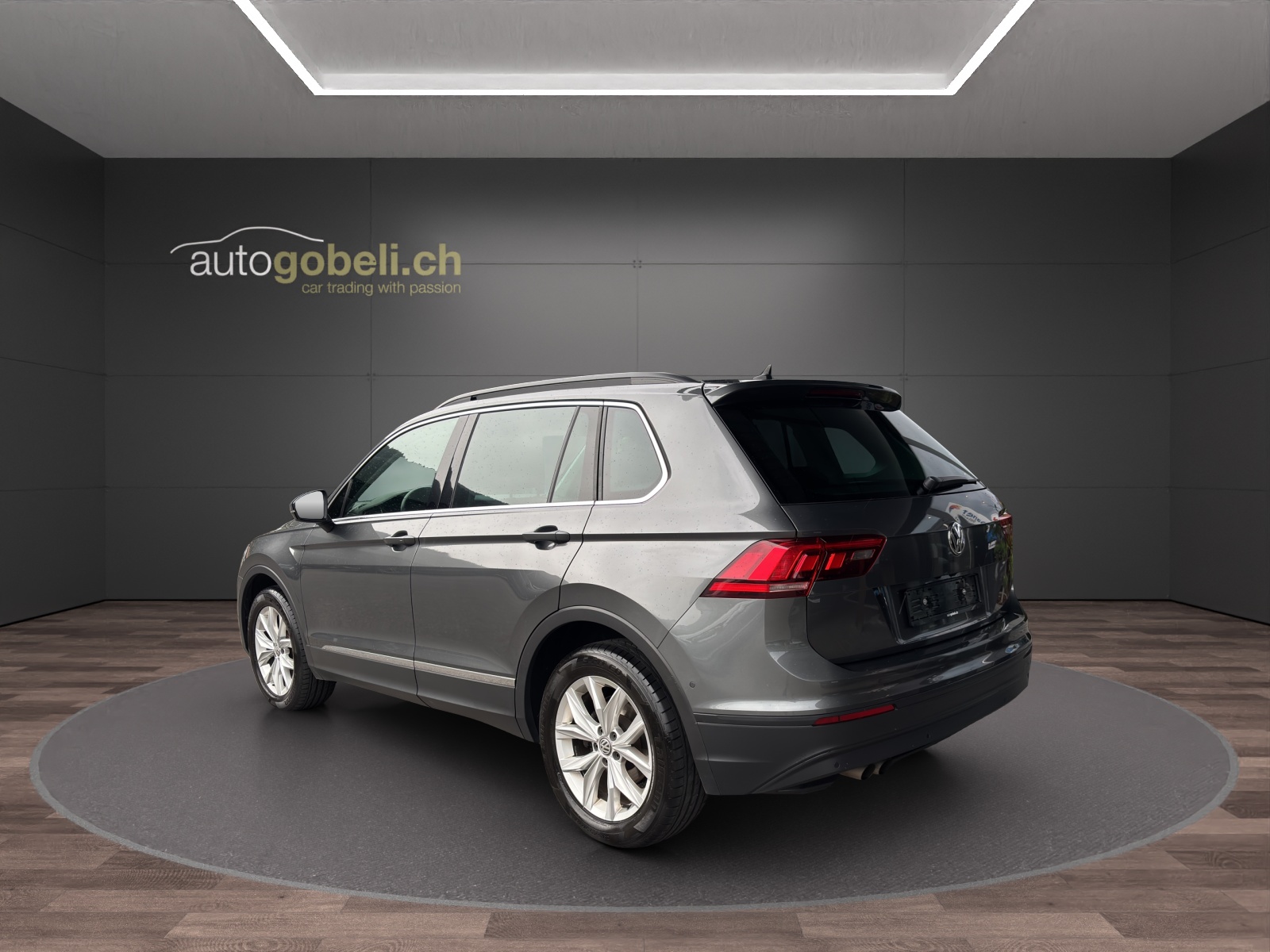 VW Tiguan 2.0TSI Comfortline 4Motion DSG-image-1