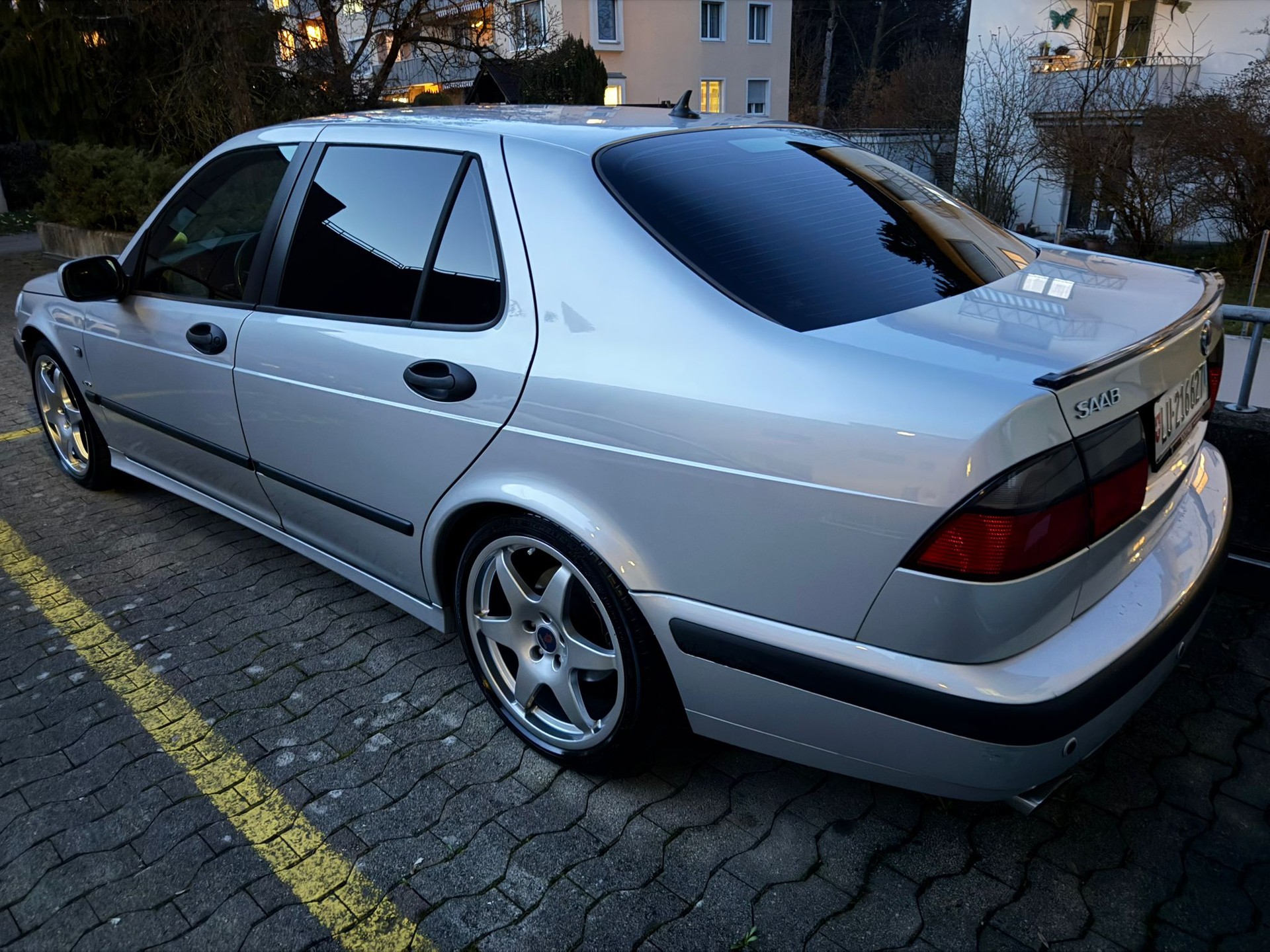 SAAB 9-5 2.3 T Aero-image-2