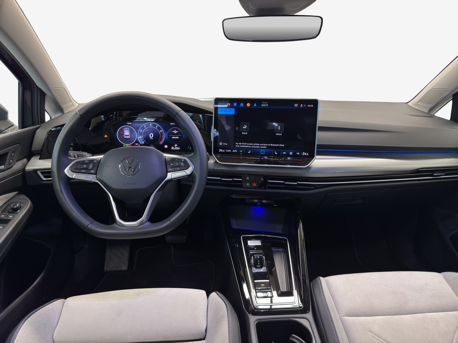 VW Golf 1.5 e TSI mHEV Style DSG-image-8