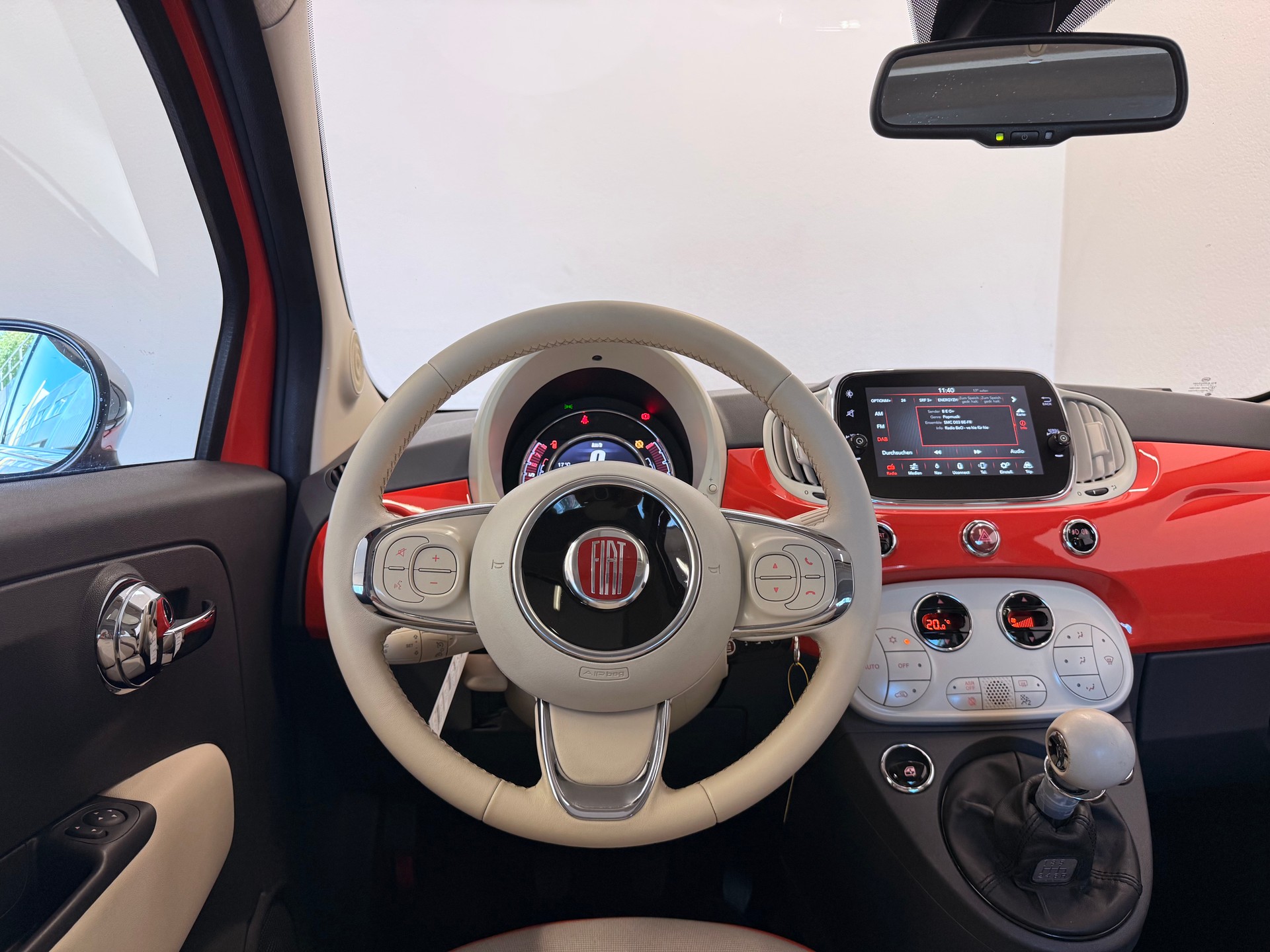 FIAT 500C 0.9 Twinair Turbo Anniversario-image-19
