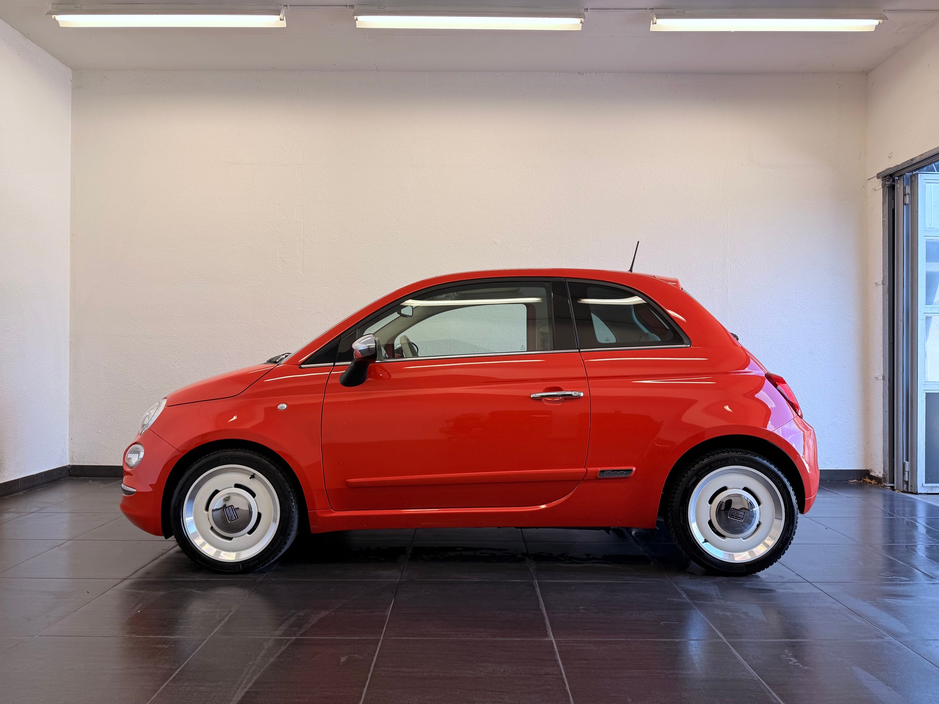 FIAT 500C 0.9 Twinair Turbo Anniversario-image-7
