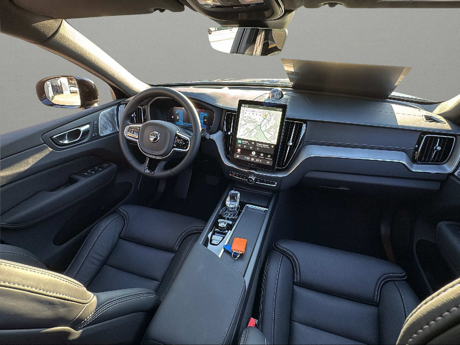 VOLVO XC60 T8 eAWD PluginHybrid Ultra Dark Geartronic-image-15