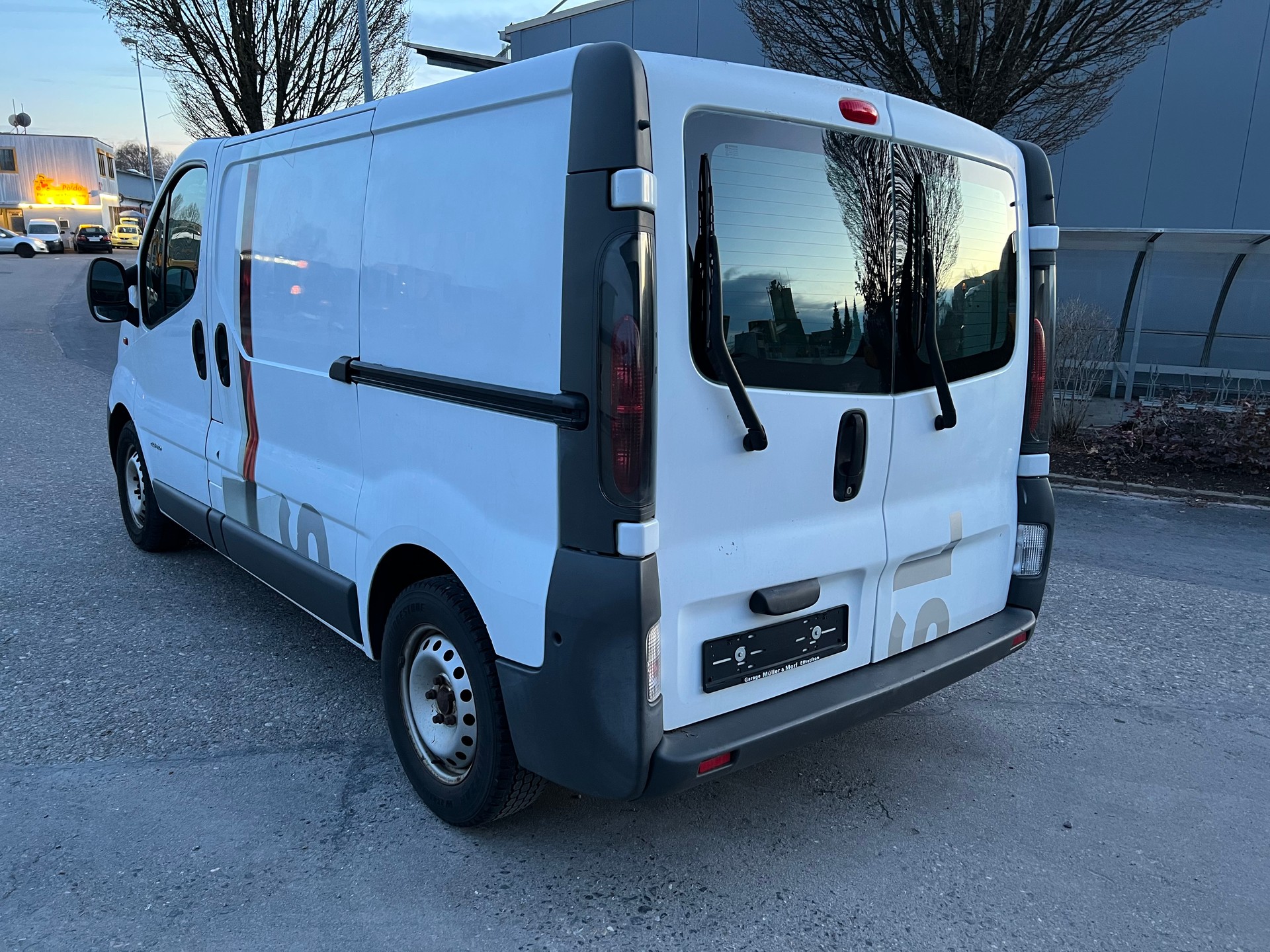 NISSAN Primastar 1.9 dCi 2.7t-image-2