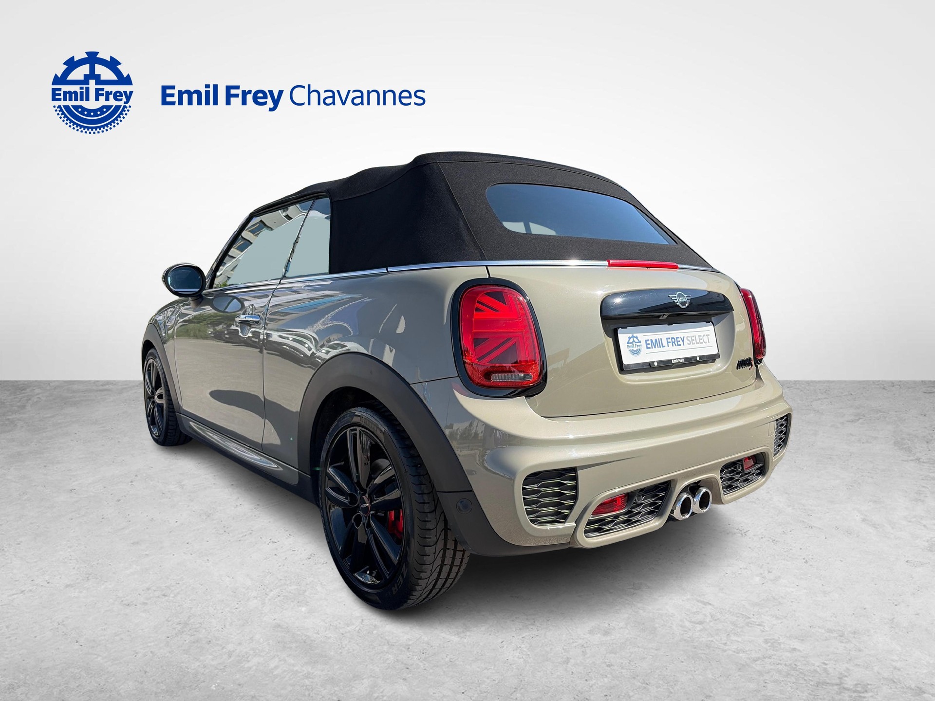 MINI Cabrio F57 2.0i 192 Cooper S SDKG John Cooper Works-image-1