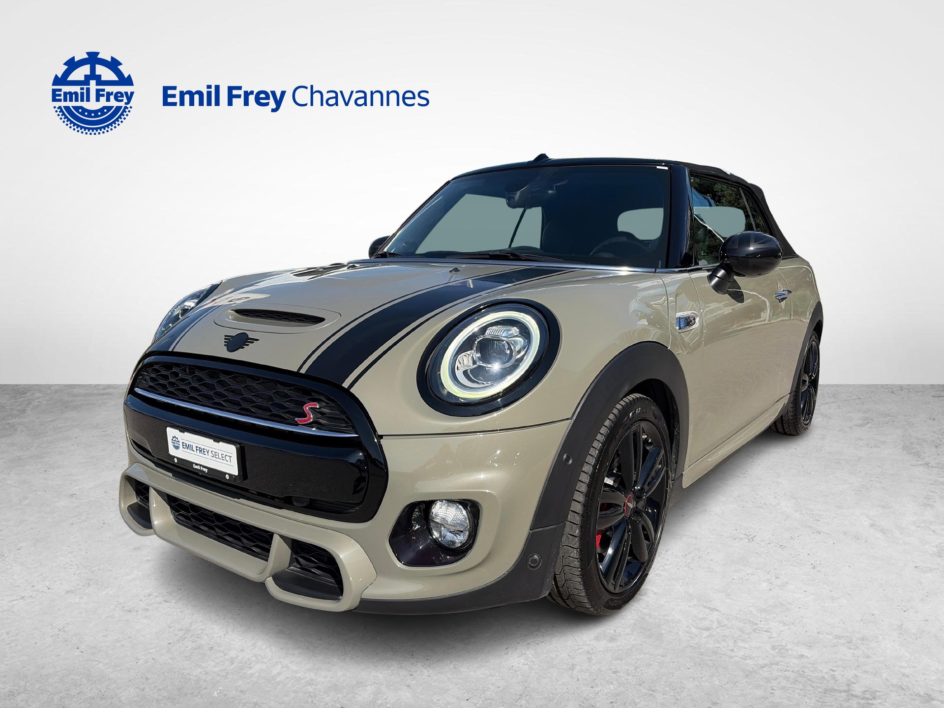 MINI Cabrio F57 2.0i 192 Cooper S SDKG John Cooper Works-image-2