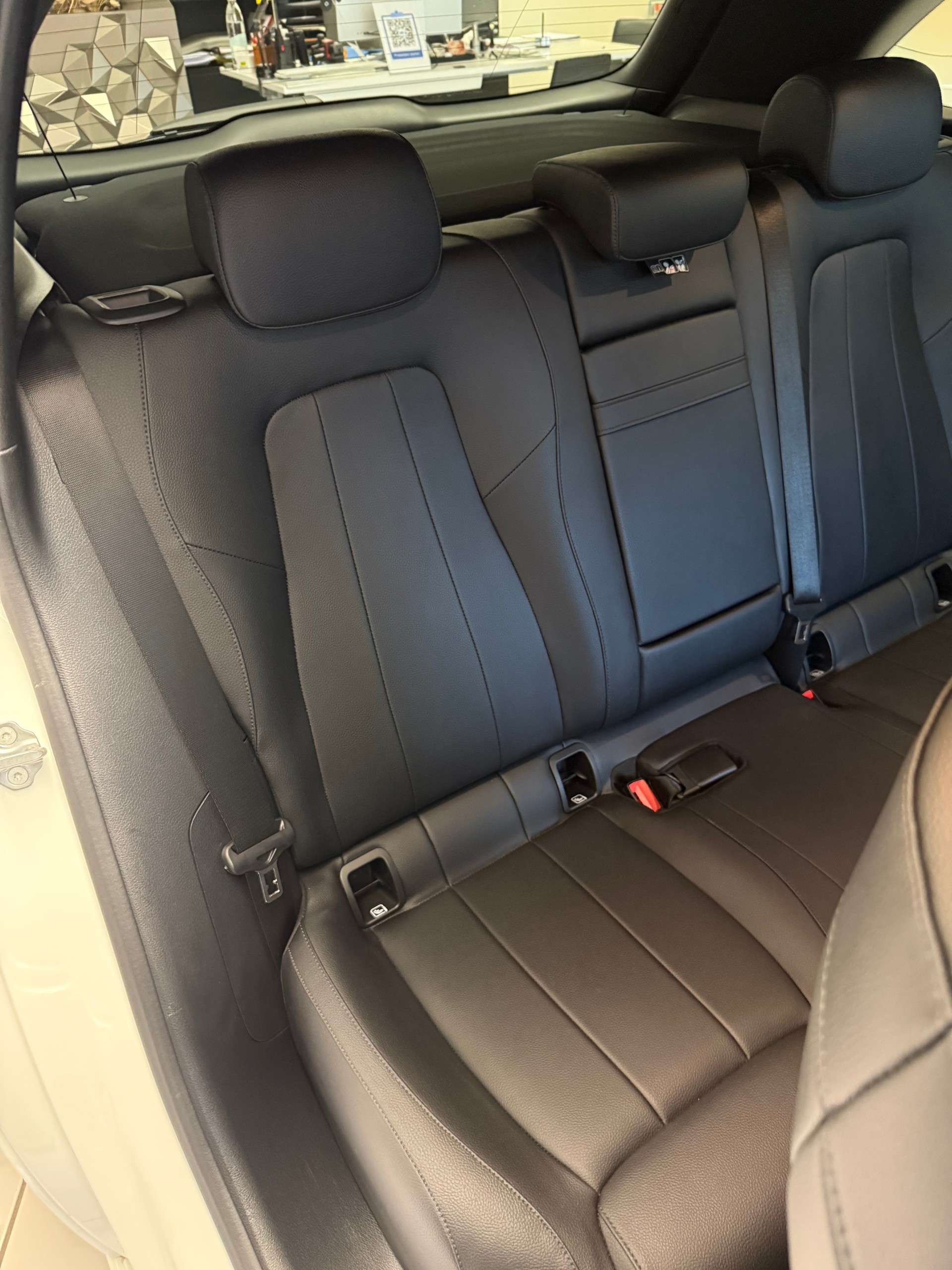 MERCEDES-BENZ B 200 Progressive 7G-DCT-image-10